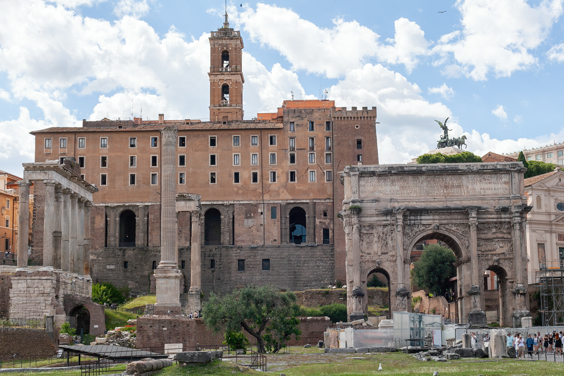 Via Sacra and the Arch of Septimius Severus