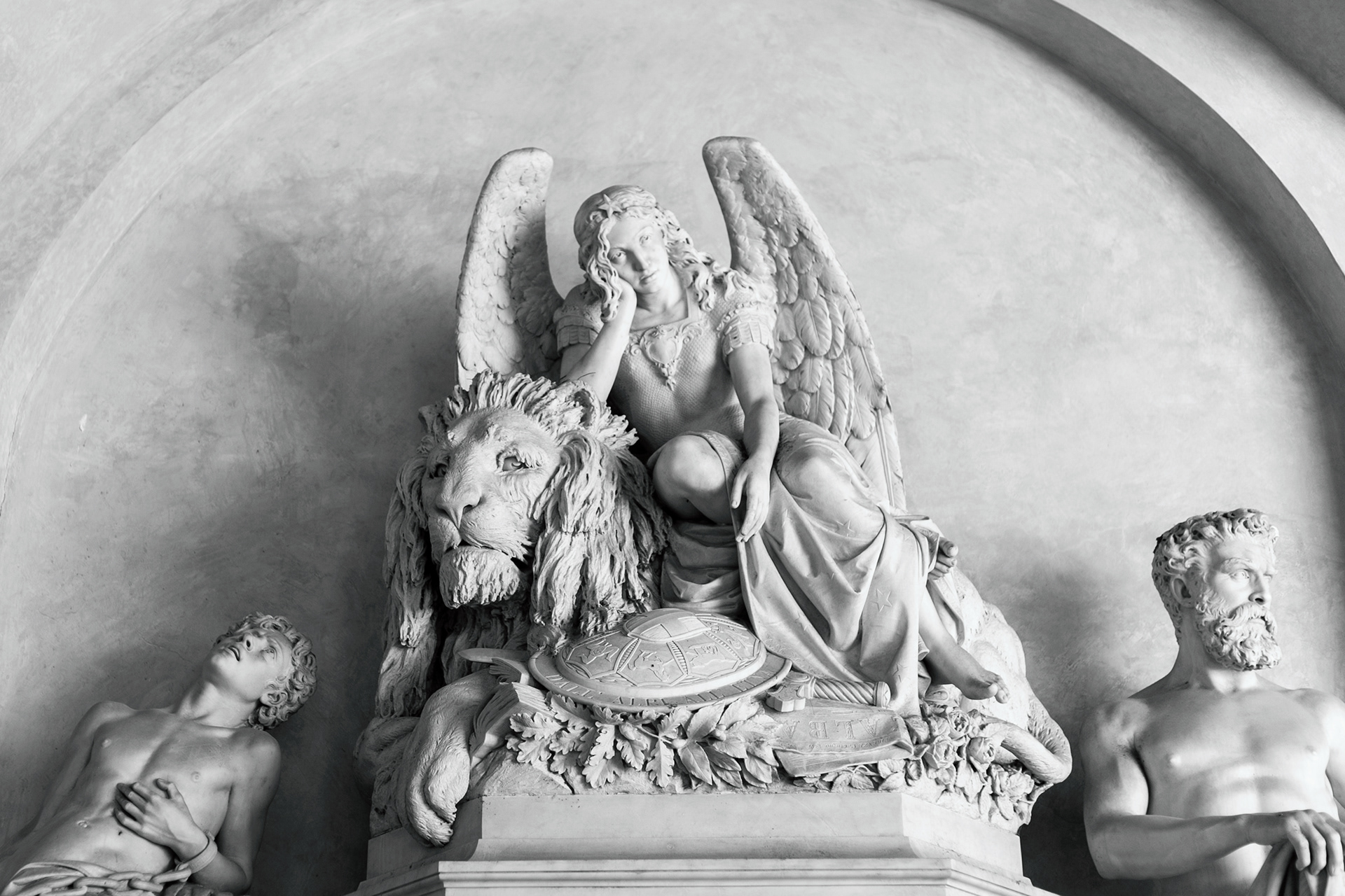 Marble statue, Cloisters (I relate...)