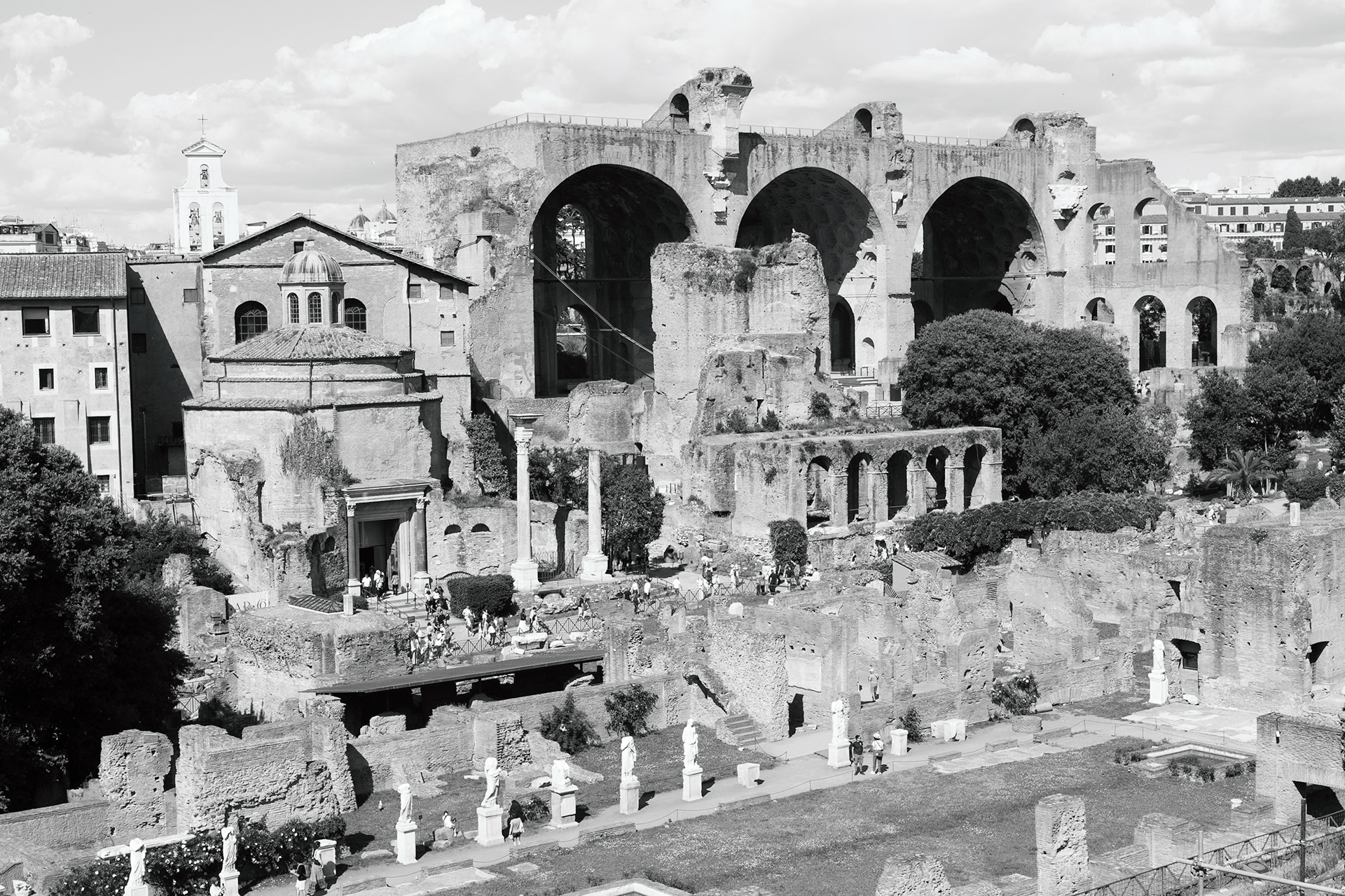 Basilica of Maxentius with ruins of Temple of Vesta in foreground