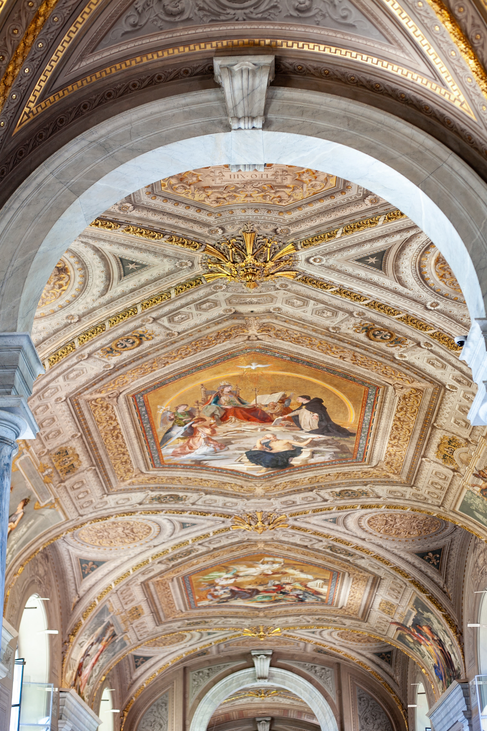 Vaulted ceiling, Gallery of Maps, Vatican Museum 
