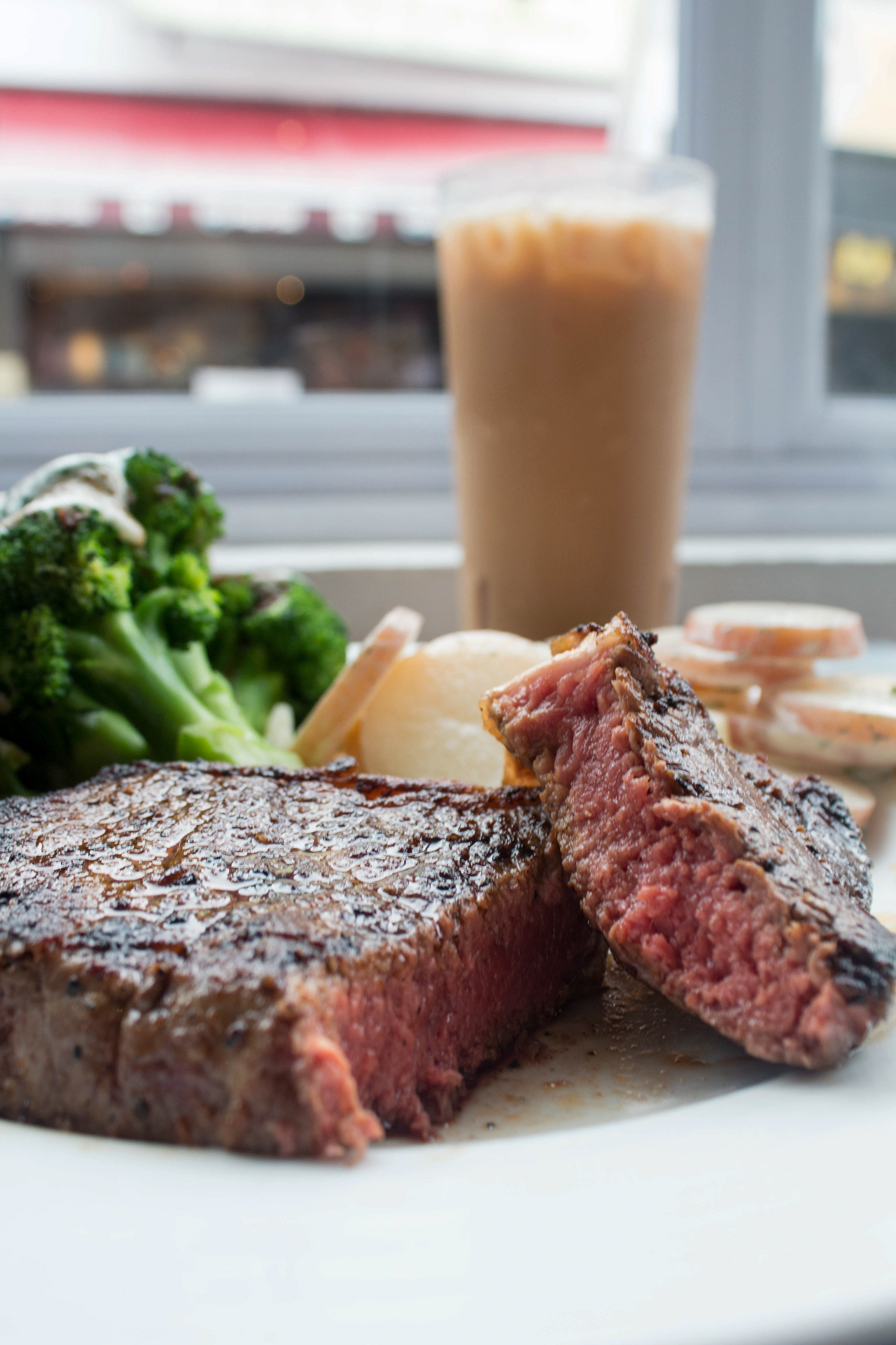 Food review photography