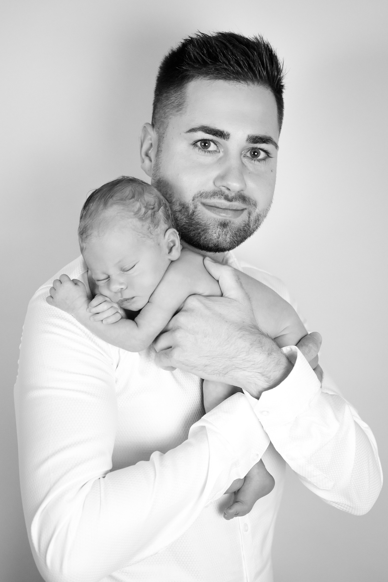 Shooting nouveau-né avec Raphaël