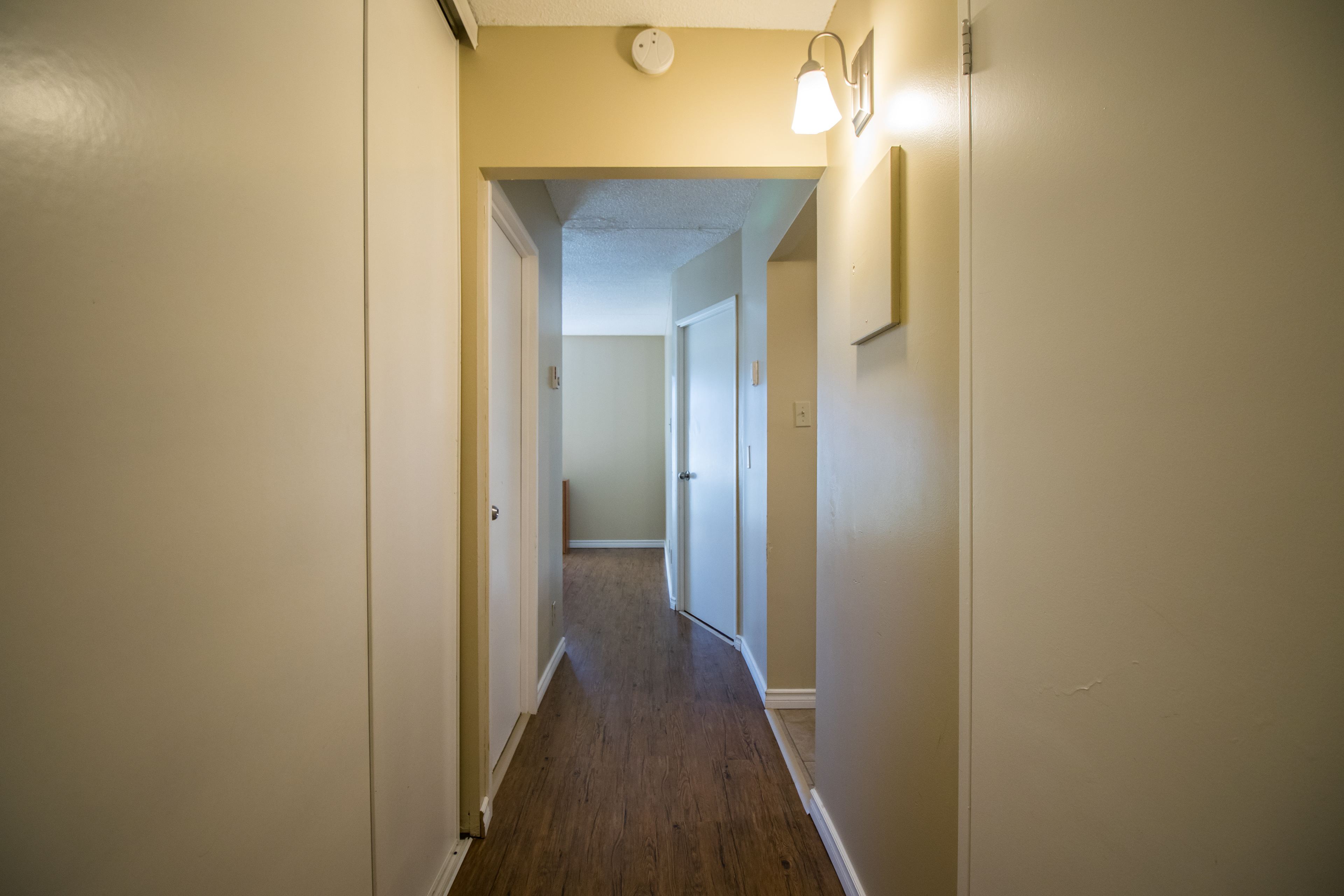 1 Bed Junior Hallway