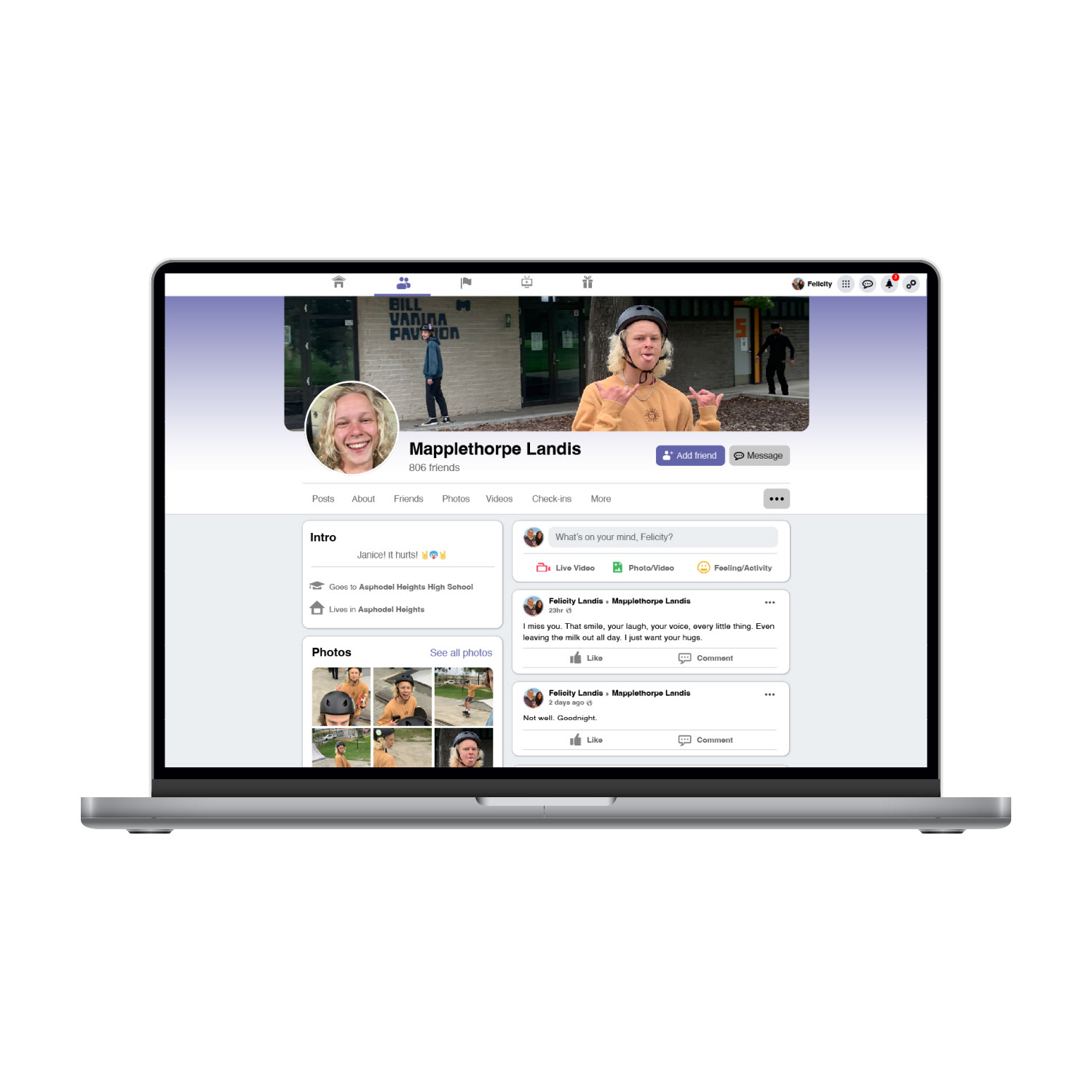 Social media recreation