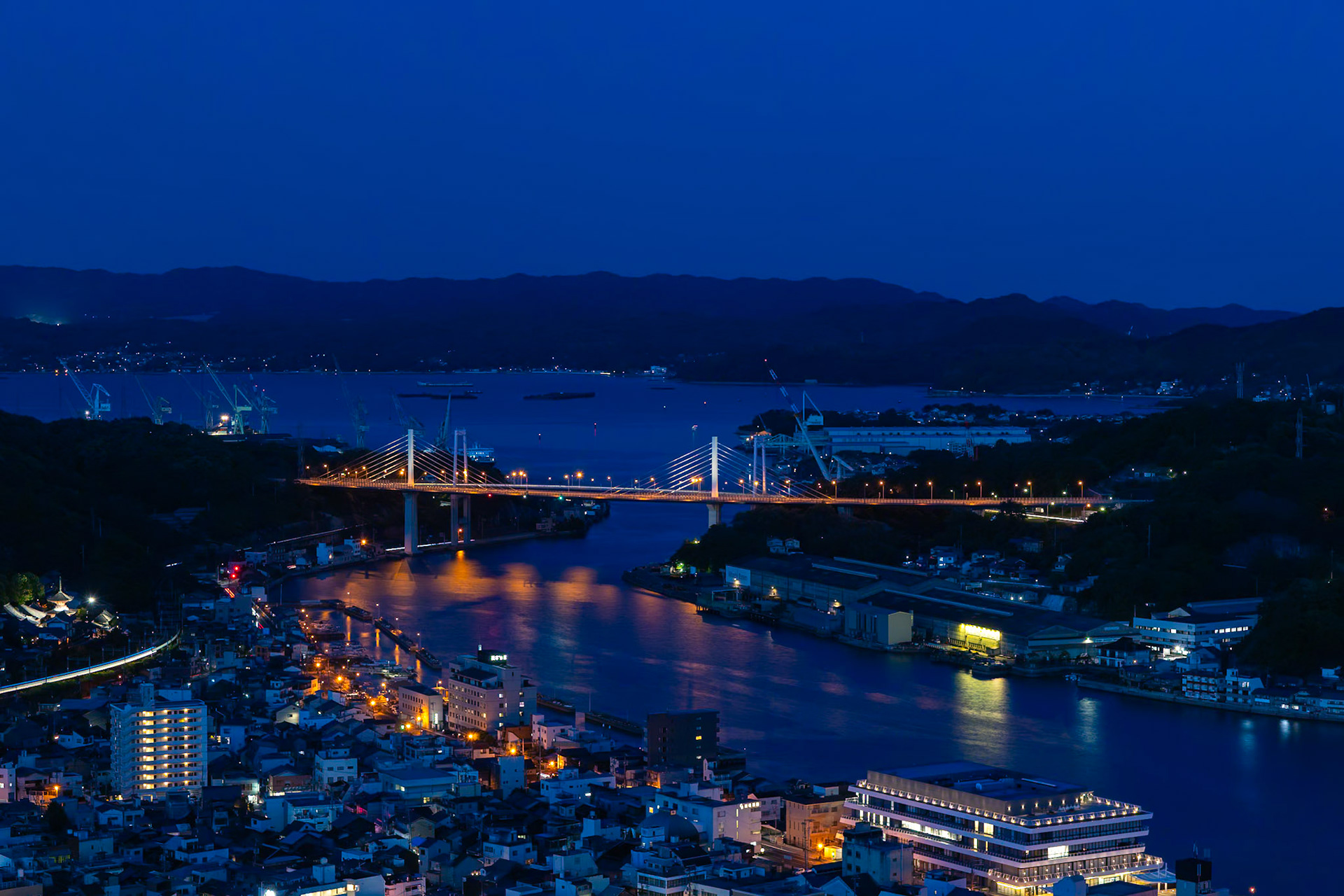 尾道大橋(広島県・尾道市)