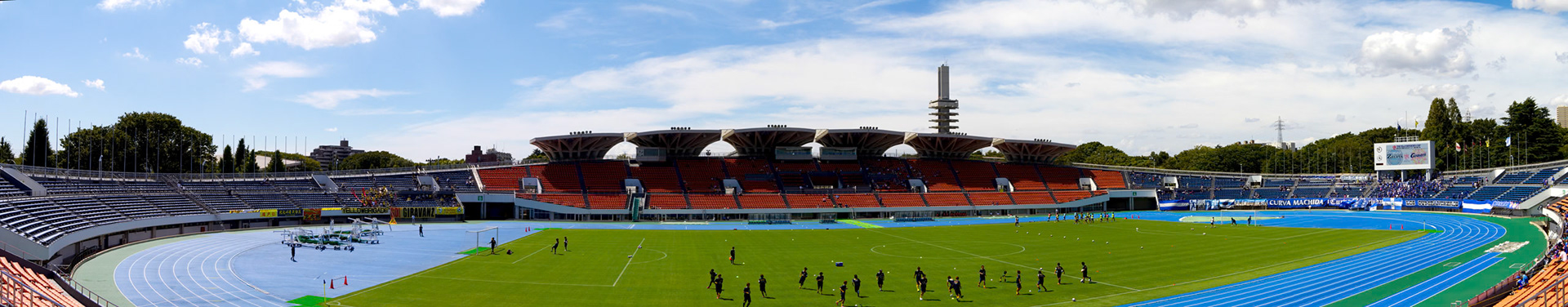 駒沢オリンピック公園総合運動場陸上競技場（東京都・世田谷区）