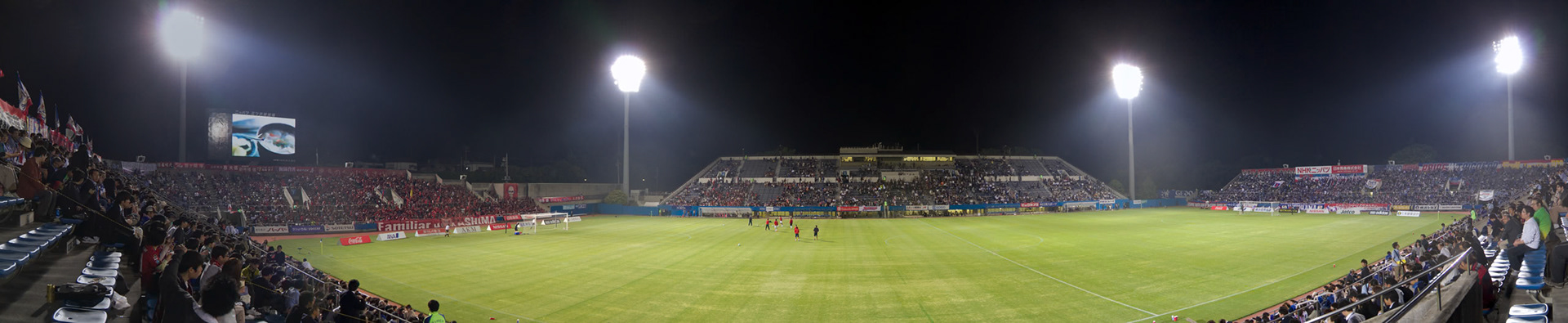 ニッパツ三ツ沢球技場（神奈川県・横浜市）