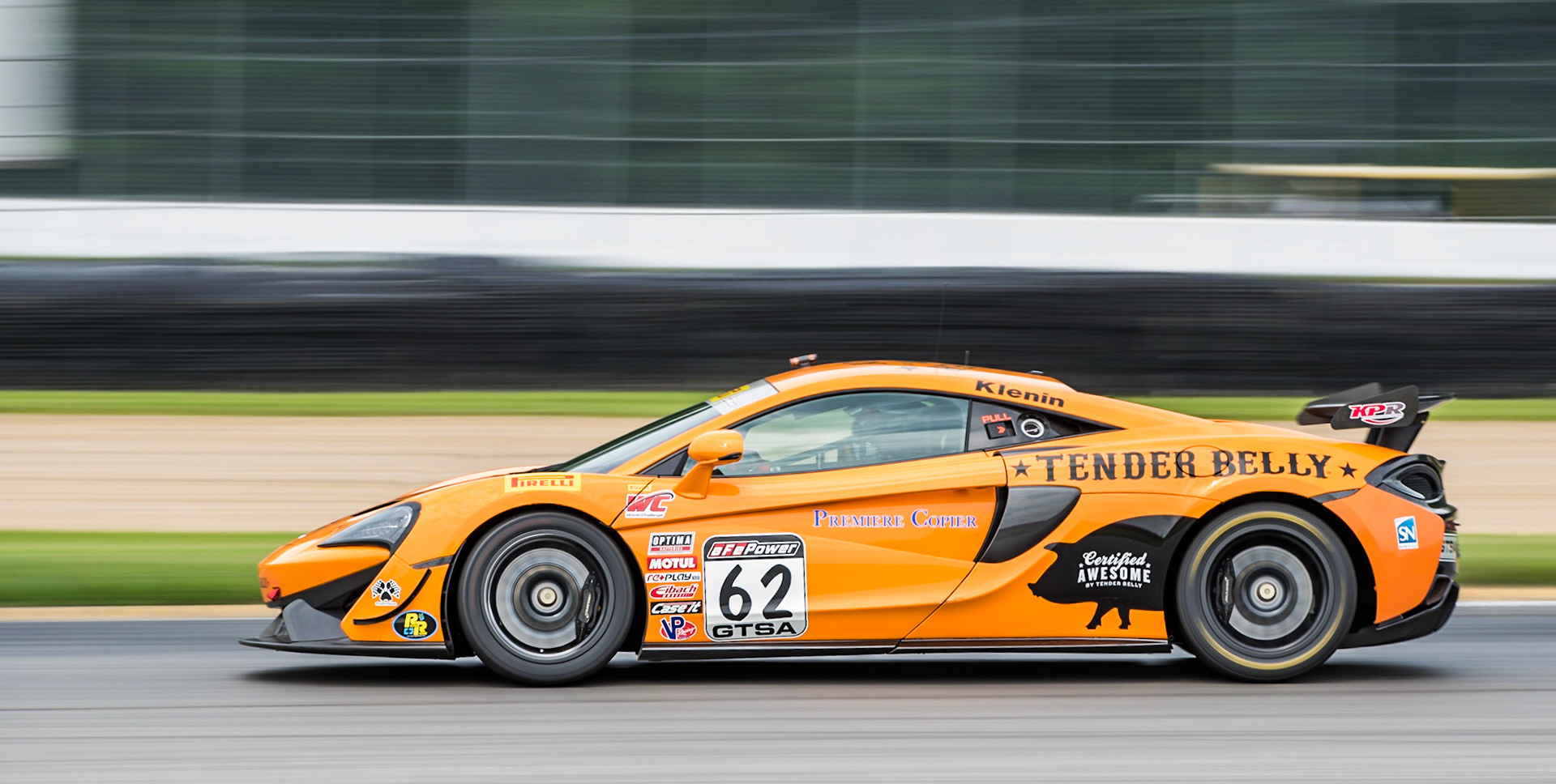 2017 Mid-Ohio McLaren GT