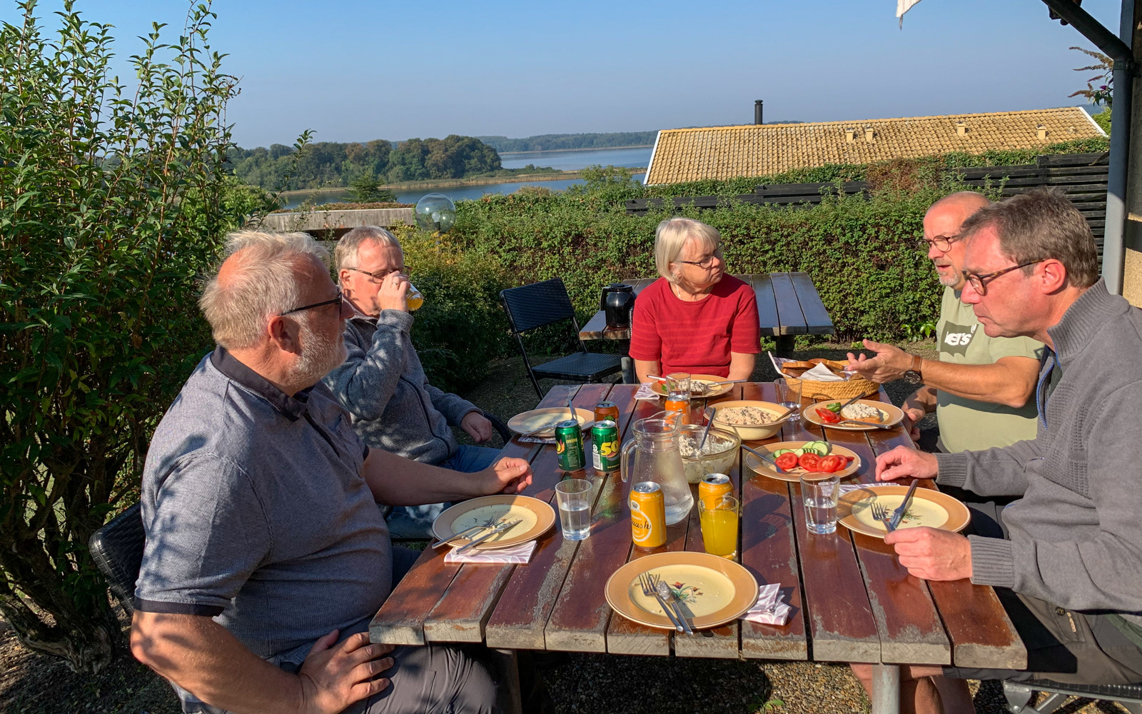 Tidlig frokost hos Kirsten og Søren i Ejby. Undervejs til Falsterbo