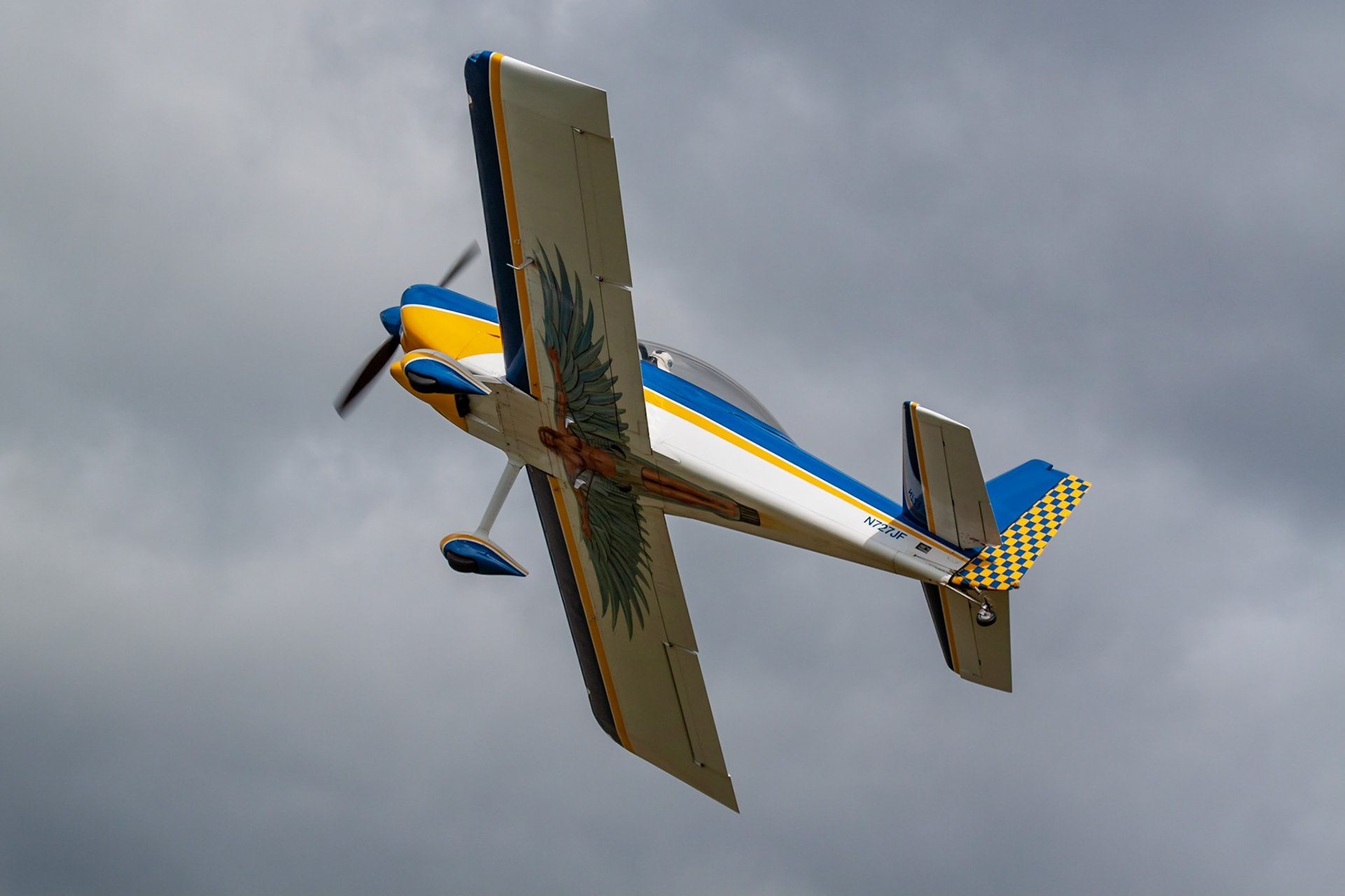 Van’s RV-8 (N727JF, c/n 80551) makes a high speed pass during the 33rd annual Bowman Field (B10; Livermore Falls, ME) Fly-in on 2019-08-24.