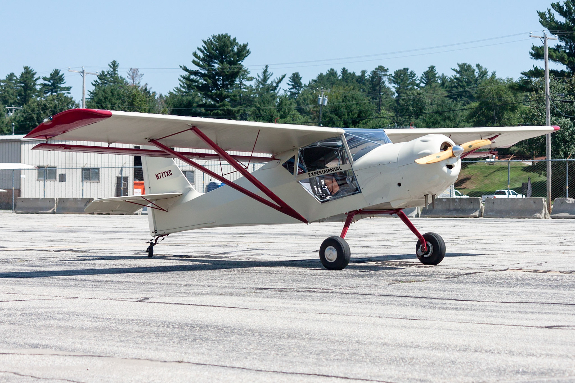 Skystar Kitfox (N777XC, c/n C9712021) at the Aviation Museum of NH's fly-in at KMHT on 2015-07-11