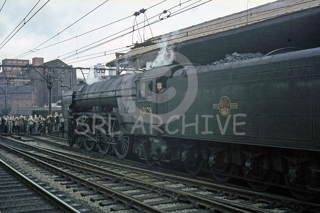 60128 'Bongrace' on the LCGN Pennine Ltd rail tour at Sheffield Victoria station 19th September 1964 SRL No 513 