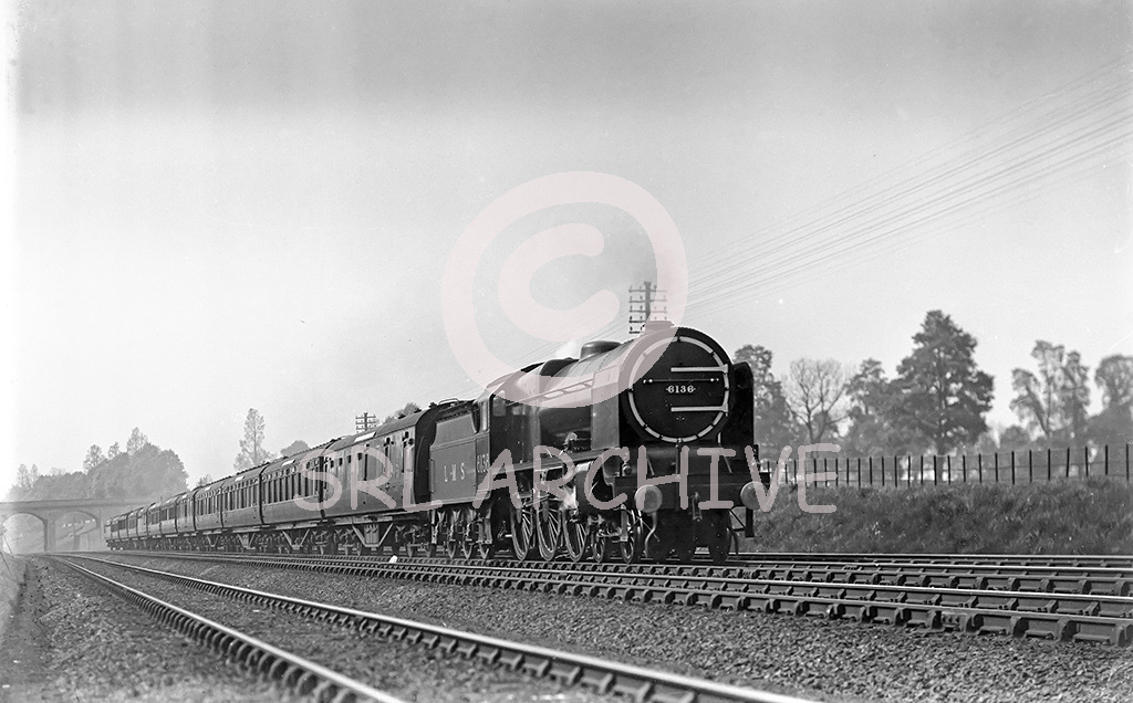 Stanier LMS Royal Scot Class 4-6-0 No 6136 'Goliath' at Easenhall near Brinklow and Cathiron with the up 'Royal Scot' around 1933 SRL No 588 