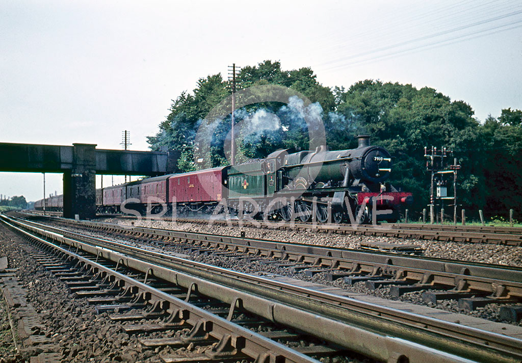 7910 'Hown Hall' Hawksworth Modified Hall at Goring water troughs on an up parcels 1st September 1962 Alan Chandler MBE/SRL No 176 