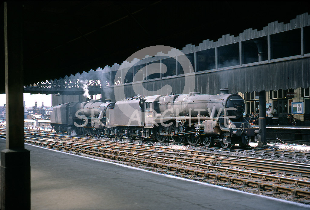 45203 on station pilot duties and banking up Miles Platting seen here at Manchester Victoria station 31st May 1968 SRL No 282