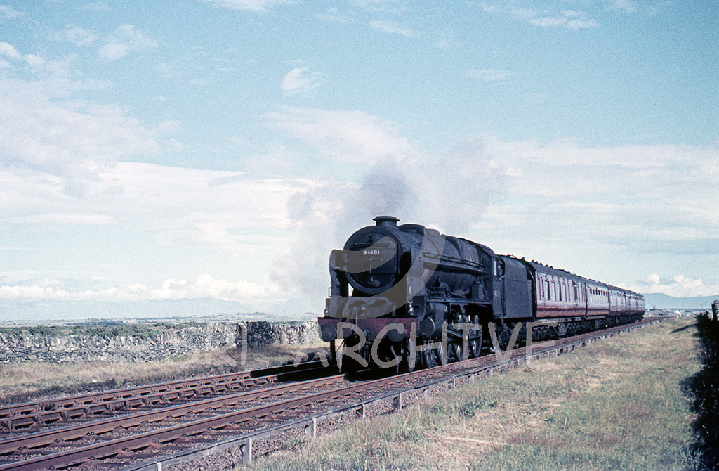 46101 'Royal Scots Grey' at Rhosneigr on the Welshman Euston-Holyhead 14th July 1960 Alan Chandler MBE/SRL No 262 