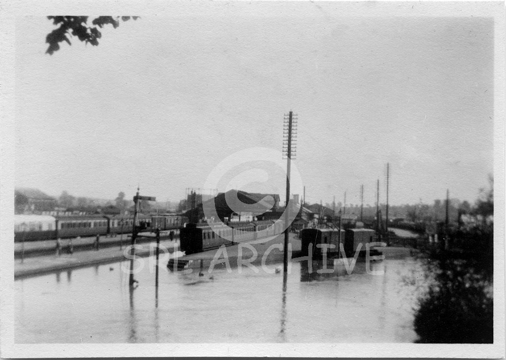 Banbury railway station in Oxfordshire during the floods of 1932 this view looking south SRL No 388