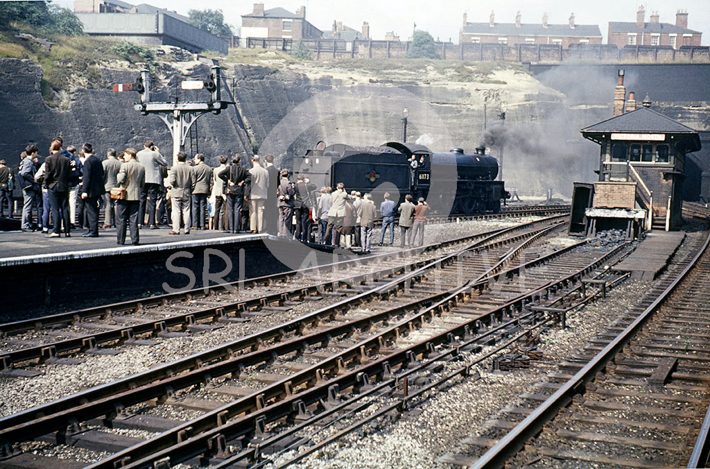 61173 at Nottingham Victoria station after working in with the LCGB Great Central rail tour 3rd September 1966 SRL No 252 
