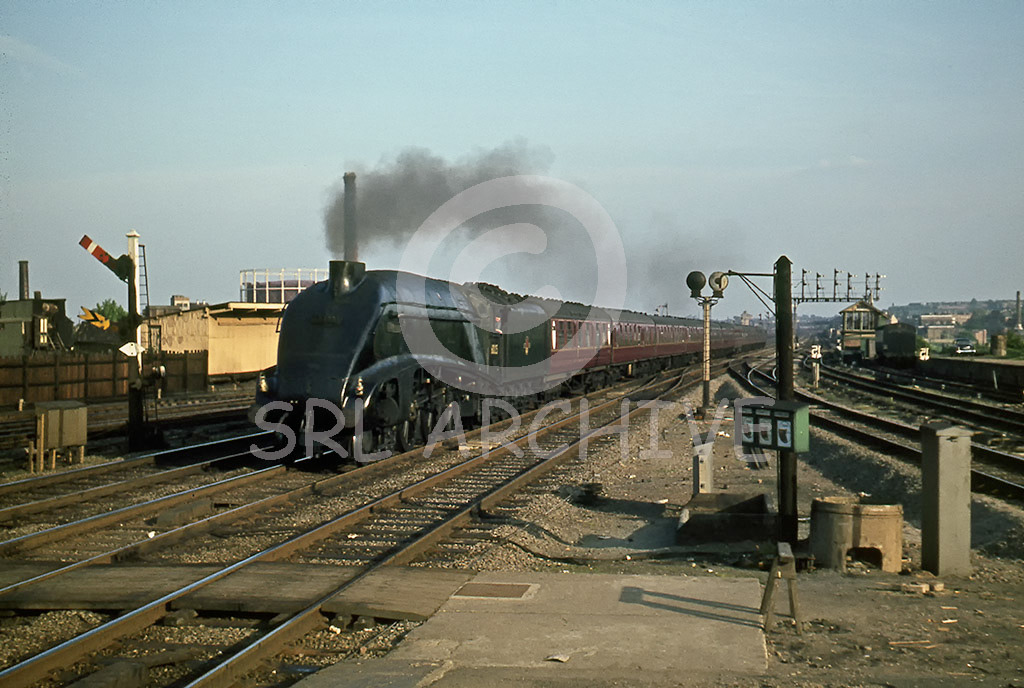60025 'Falcon' at Wood Green with the 6.26pm London Kings Cross-Doncaster 17th May 1963 Alan Chandler MBE/SRL No 44 