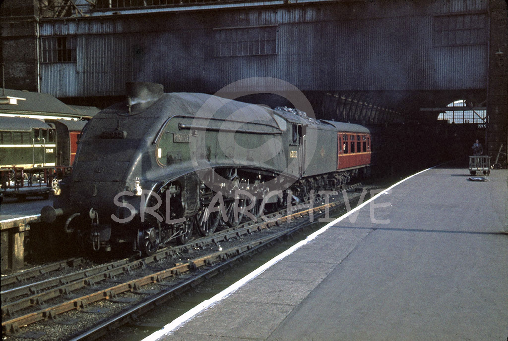 60032 'Gannet' waiting to depart from London Kings Cross station with the 6.26pm to Doncaster 30th May 1963 Alan Chandler MBE/SRL No 324 