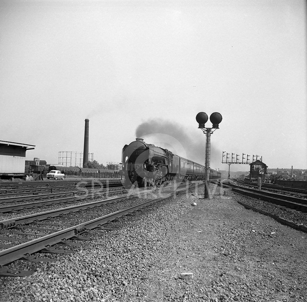 60145 'St Mungo' at Wood Green 8th June 1961 SRL No 488 