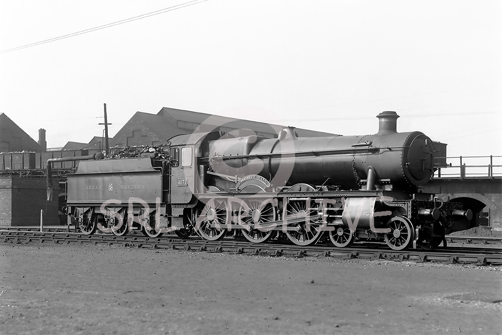 4974 'Talgarth Hall' at Old Oak Common in 1933 SRL No 169 
