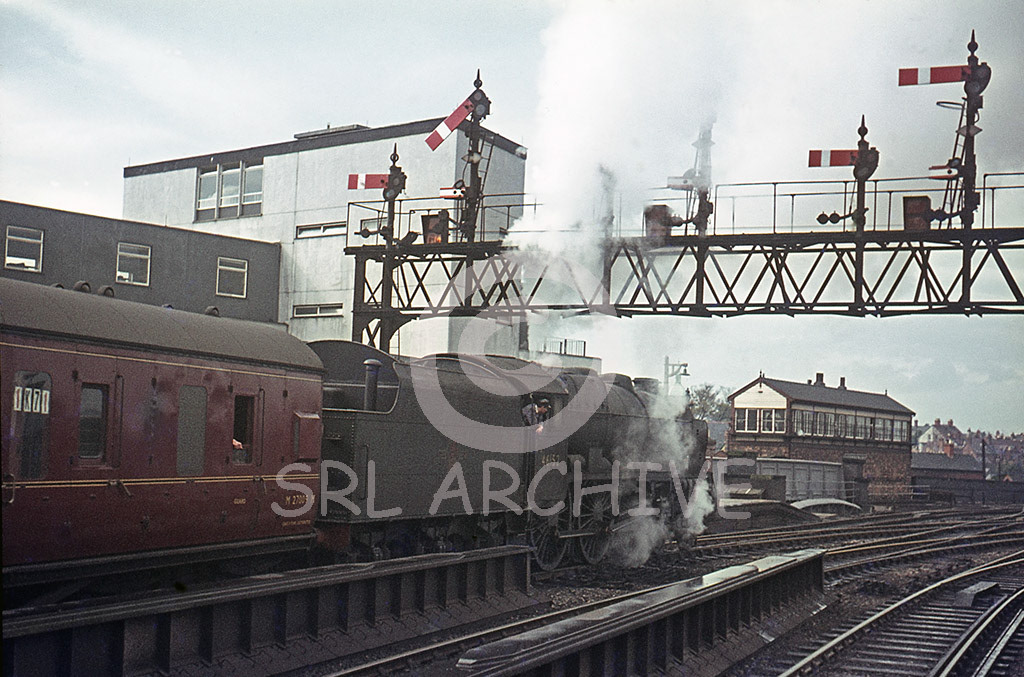 46152 'The kings Dragoon Guardsman' at Shrewsbury with the 1K71 09.40 Liverpool Lime St-Crewe SRL No 811 