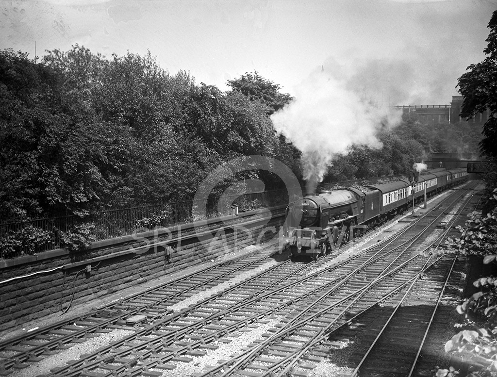 60519 'Honeyway' at Edinburgh Princess Street Gardens maybe the 14.15pm to Aberdeen 1950's SRL No 105 