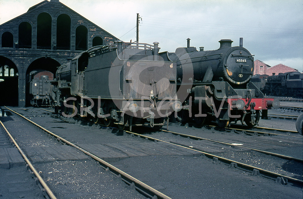 45365 at Hurlford with Crab No 42739 in 1965 SRL No 299