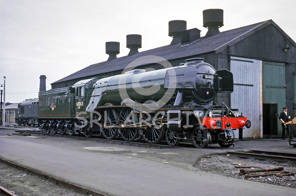 60063 'Isinglass' in ex-works condition after it's very last overhaul 18th June-17th August 1962 at Doncaster Works seen with the original GN coal rail tender Barry Collins/SRL No 961 