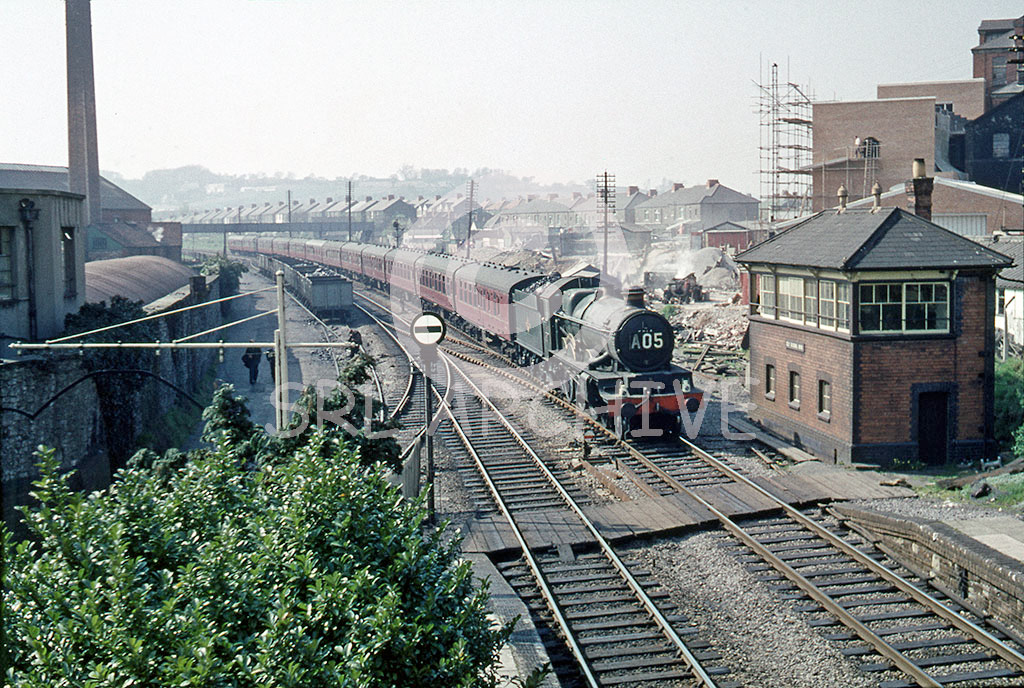 5014 'Goodrich Castle' passing Ely signal box on the approach to the station with the 12.05 Milford Haven-Paddington 27th April 1962 SRL No 572 