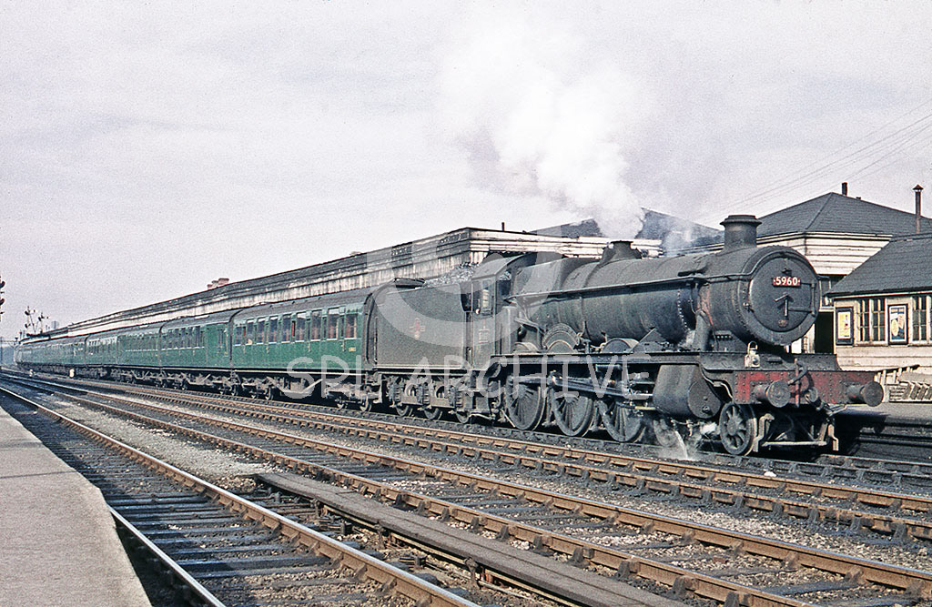 5960 'Saint Edmund Hall' at Oxford on an inter-regional service with a full stock of Southern coaches 4th March 1961 SRL No 858 