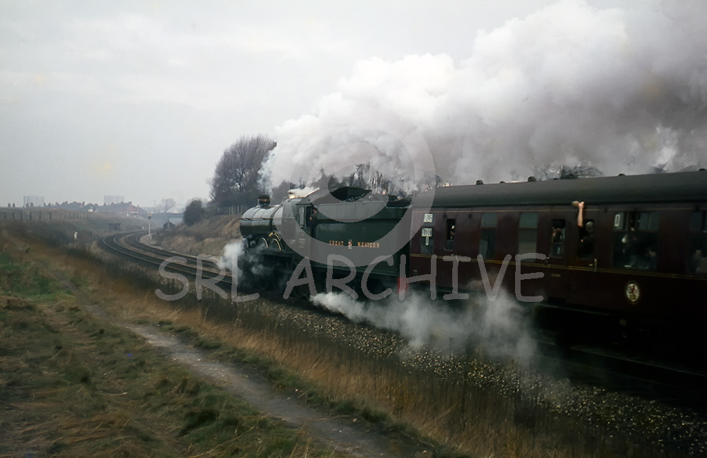 7029 'Clun Castle' with the SLS Farewell to the GWR Birmingham-Birkenhead service seen here near Handsworth 5th March 1967 Brian Noakes/SRL No 291 