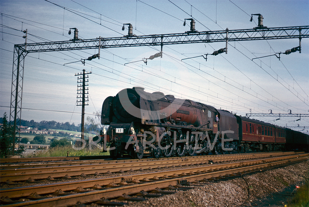 46256 Sir William A Stanier FRS under the wires at Kings Langley 27th June 1964 SRL No 239