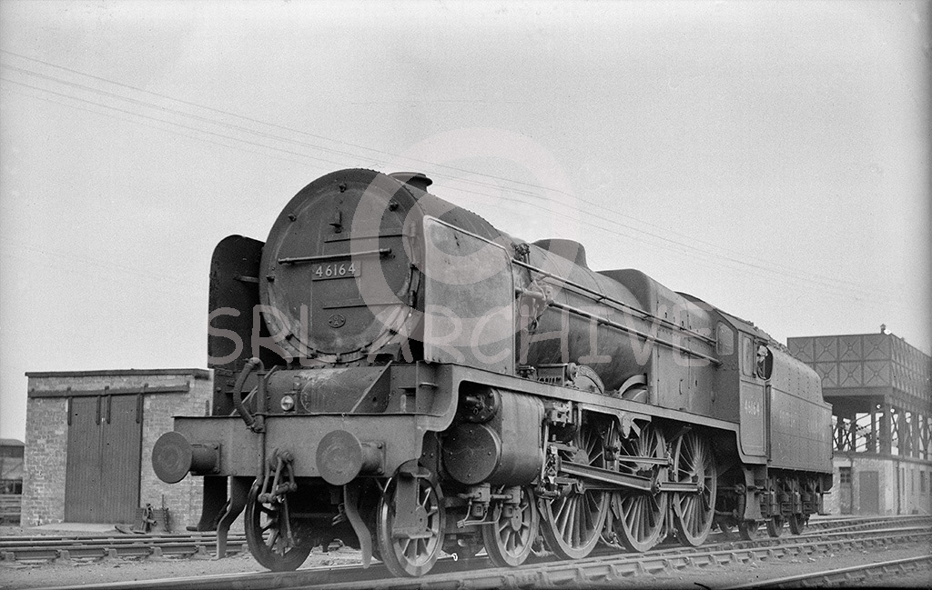 Stanier LMS Rotal Scot Class 4-6-0 No 46164 'The Artists Rifleman' at Glasgow Polmadie MPD 7th May 1950 SRL No 217 