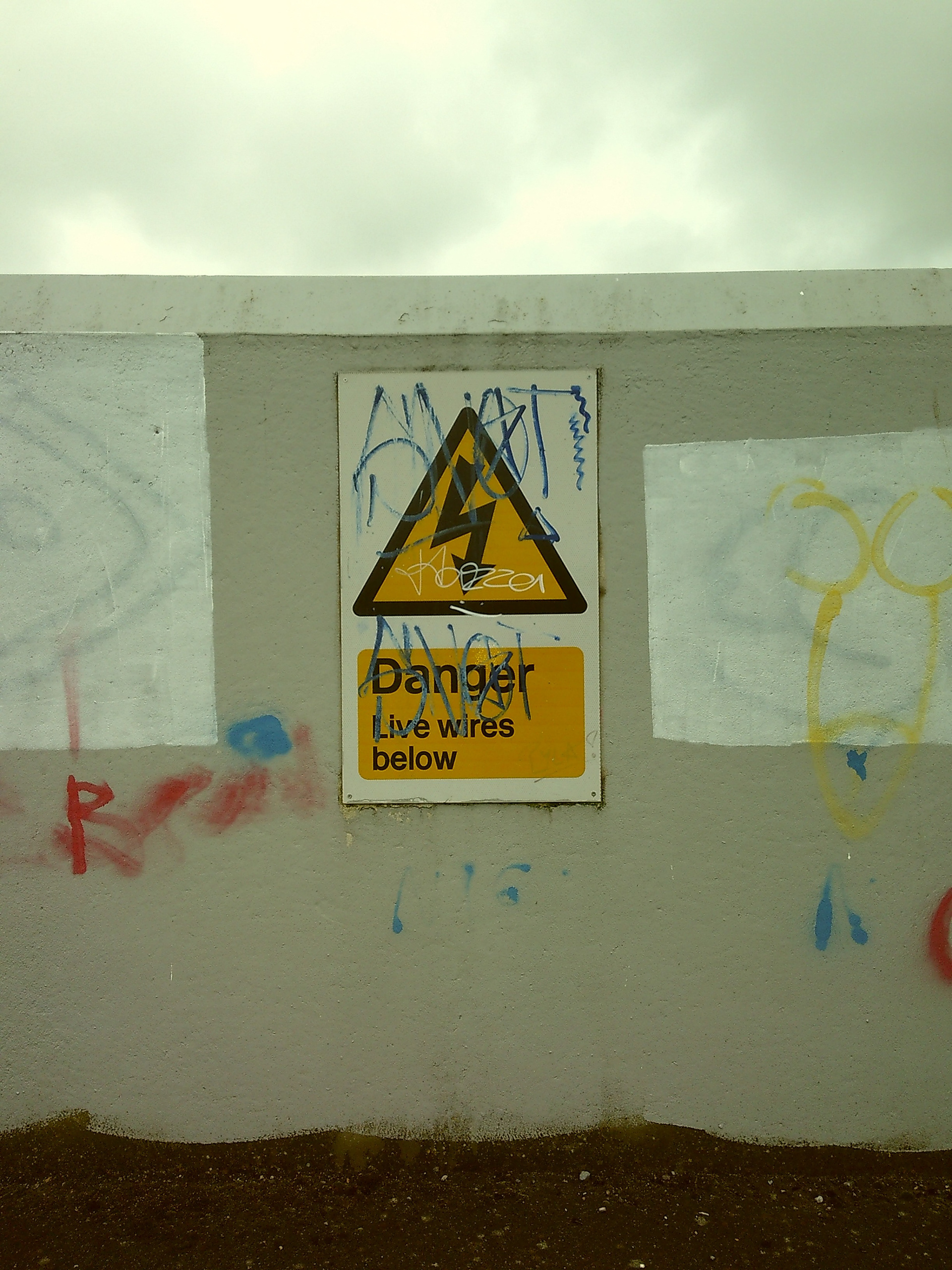 DANGER! GRAFFITI!