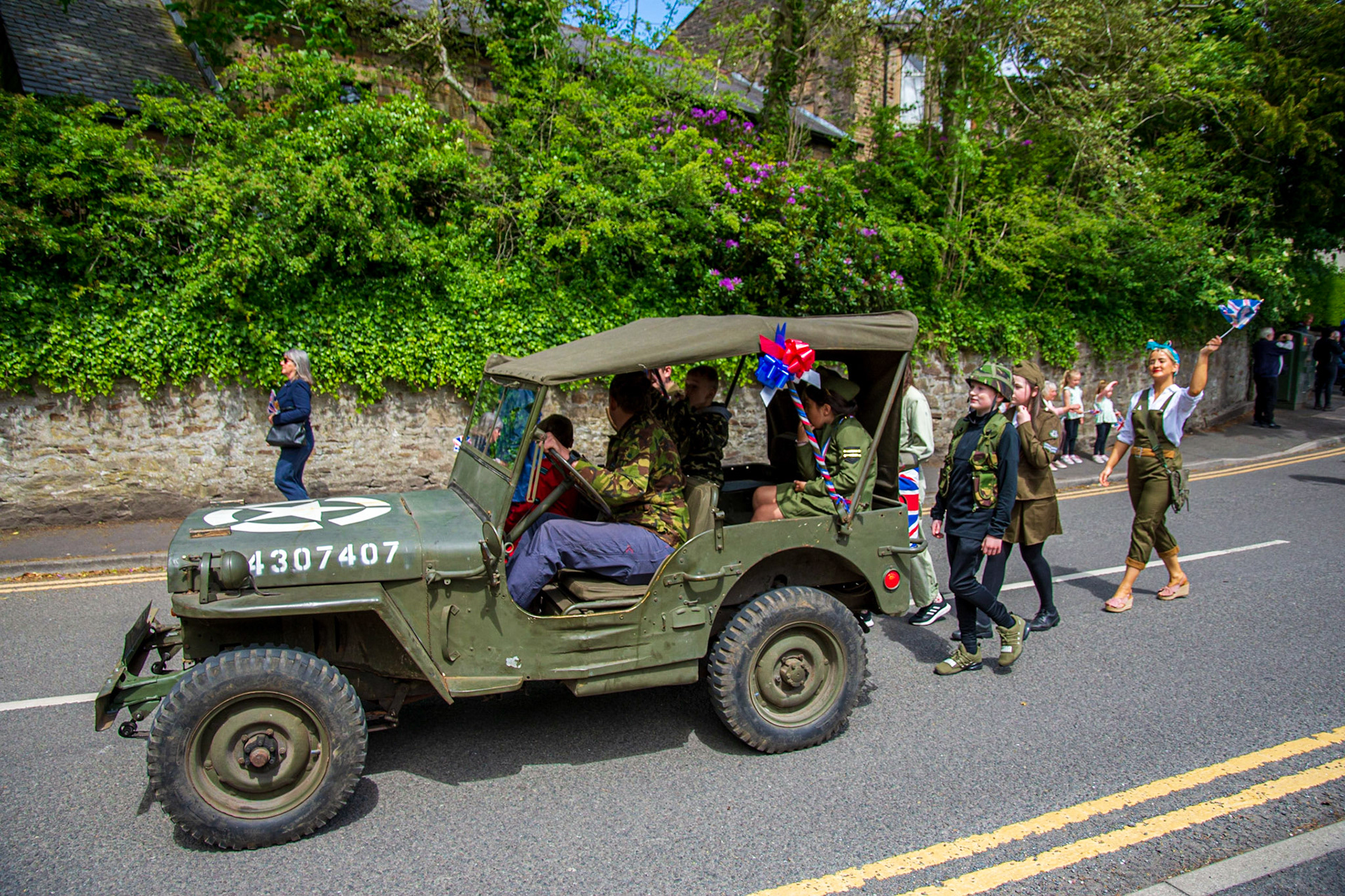 Sabden Jubilee parade