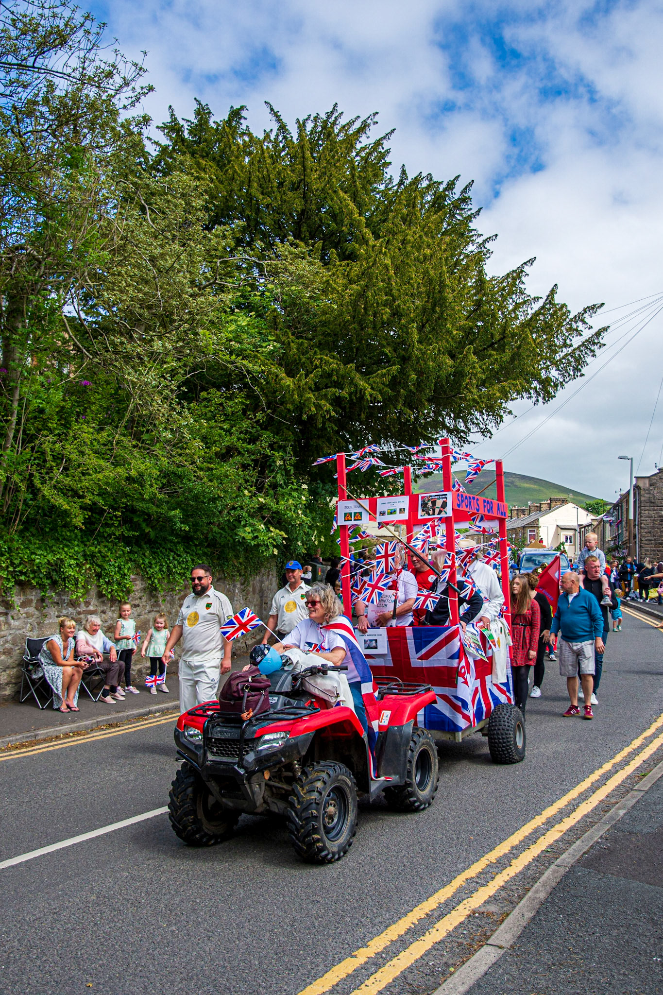 Sabden Jubilee parade