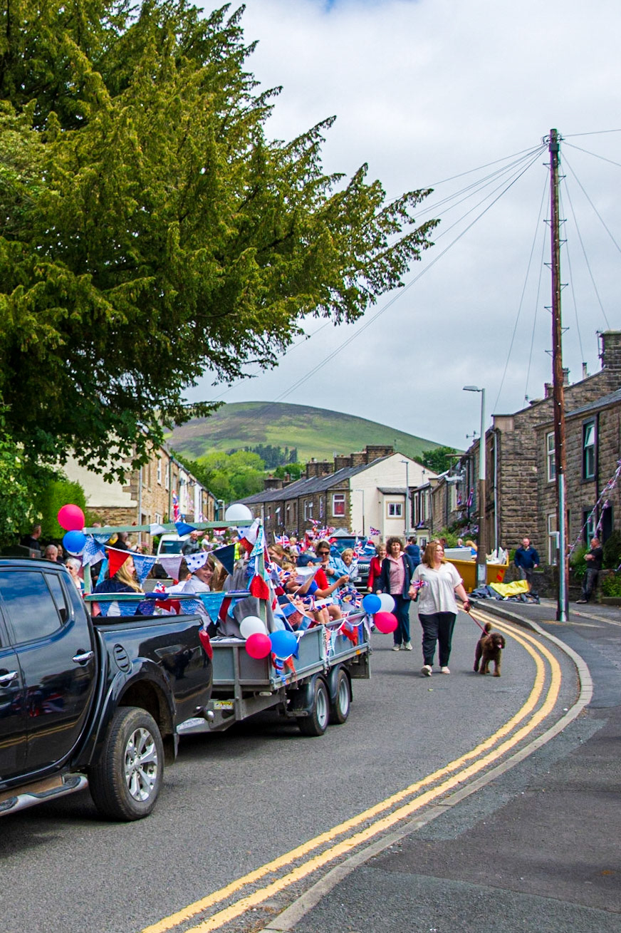 Sabden Jubilee parade