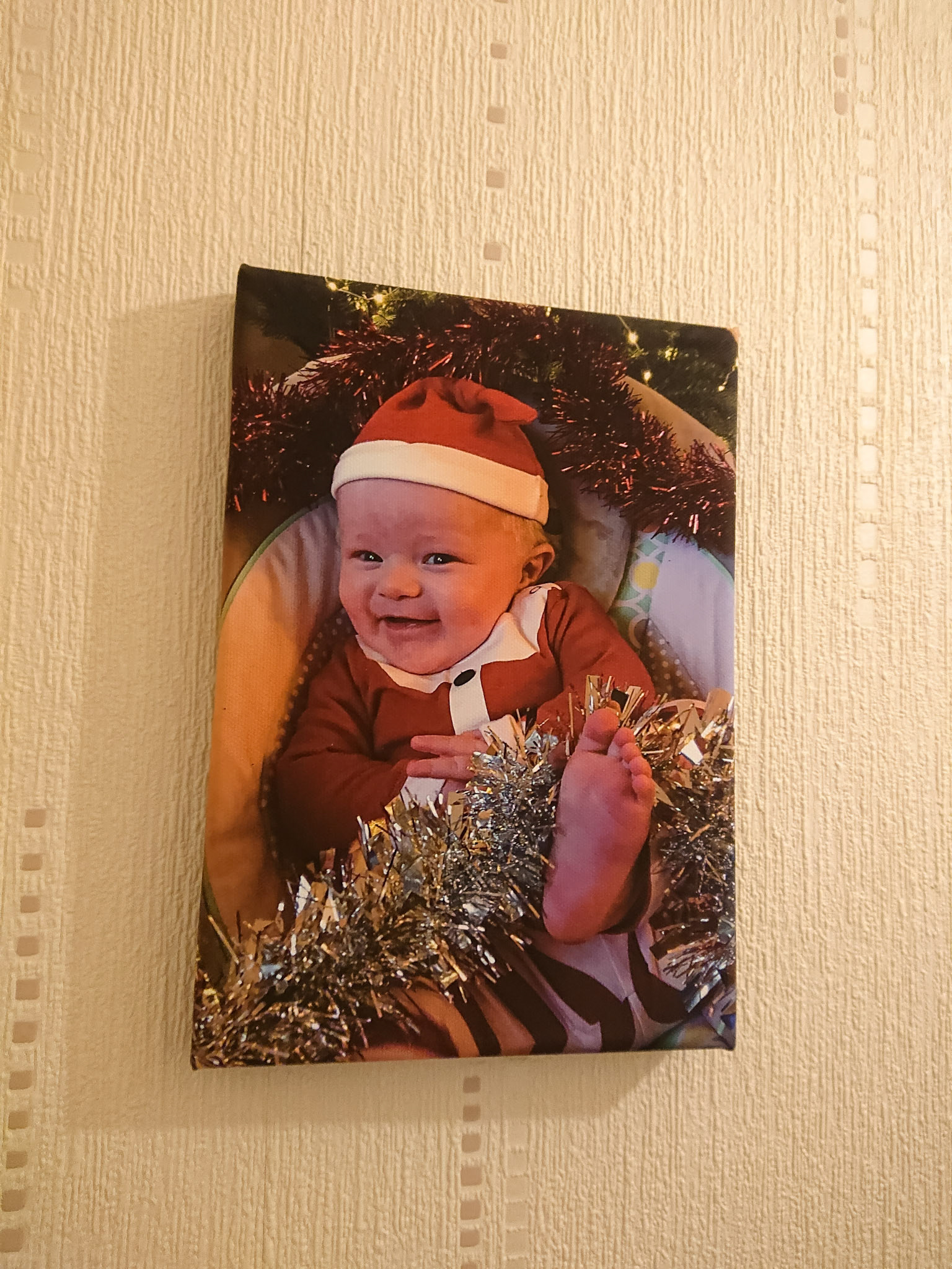 Canvas - CAN026p - James Christmas Foot