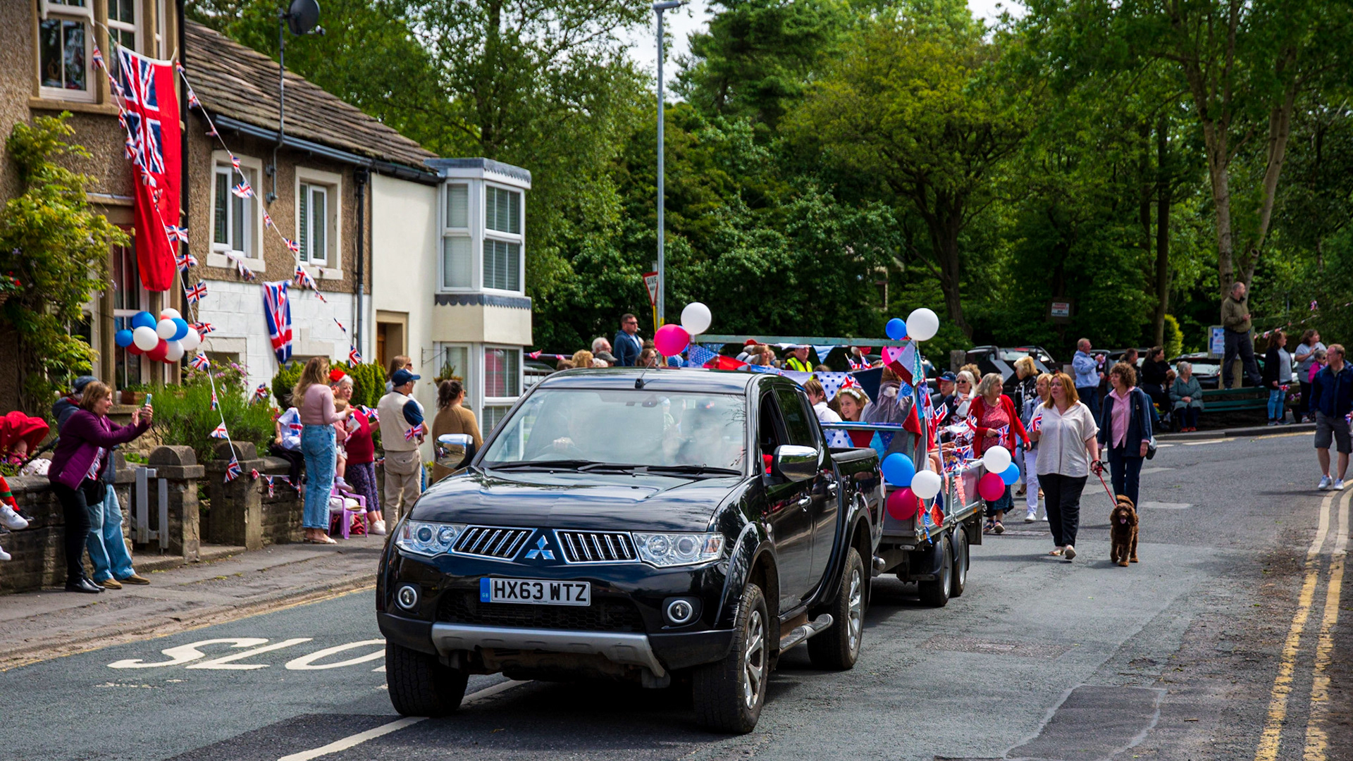 Sabden Jubilee parade