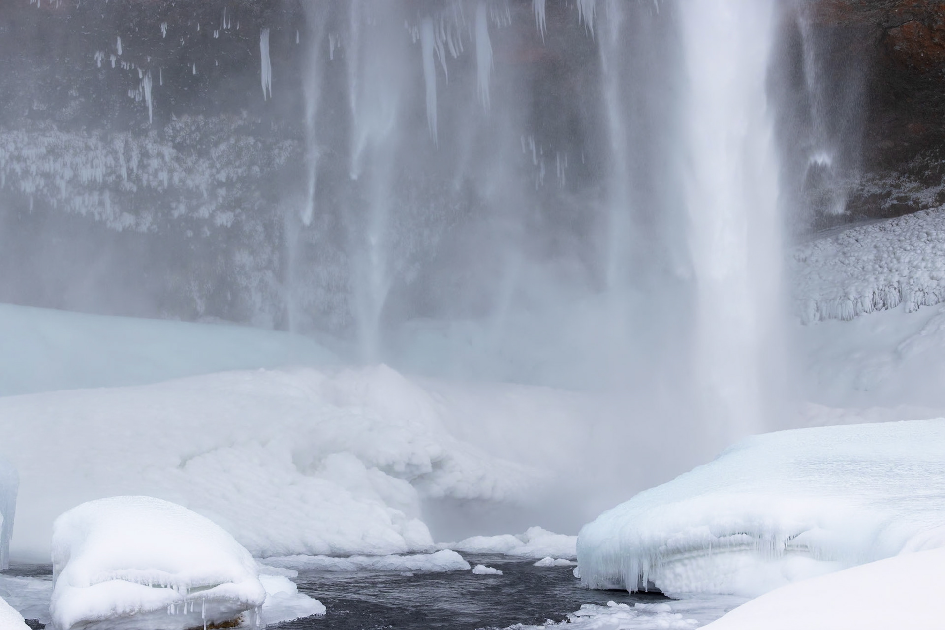 Seljalandsfoss Base