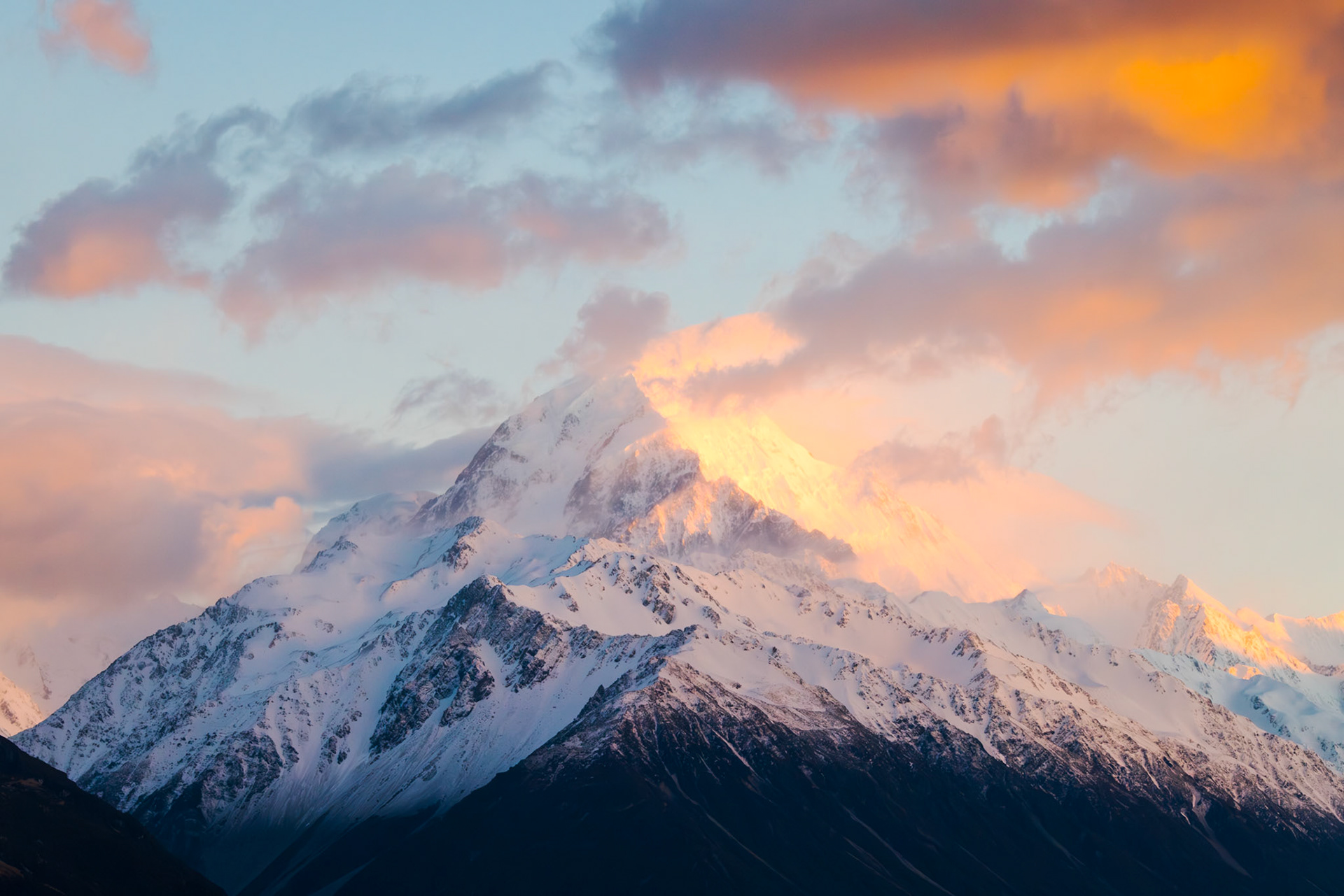 Aoraki/Mount Cook at Sunrise