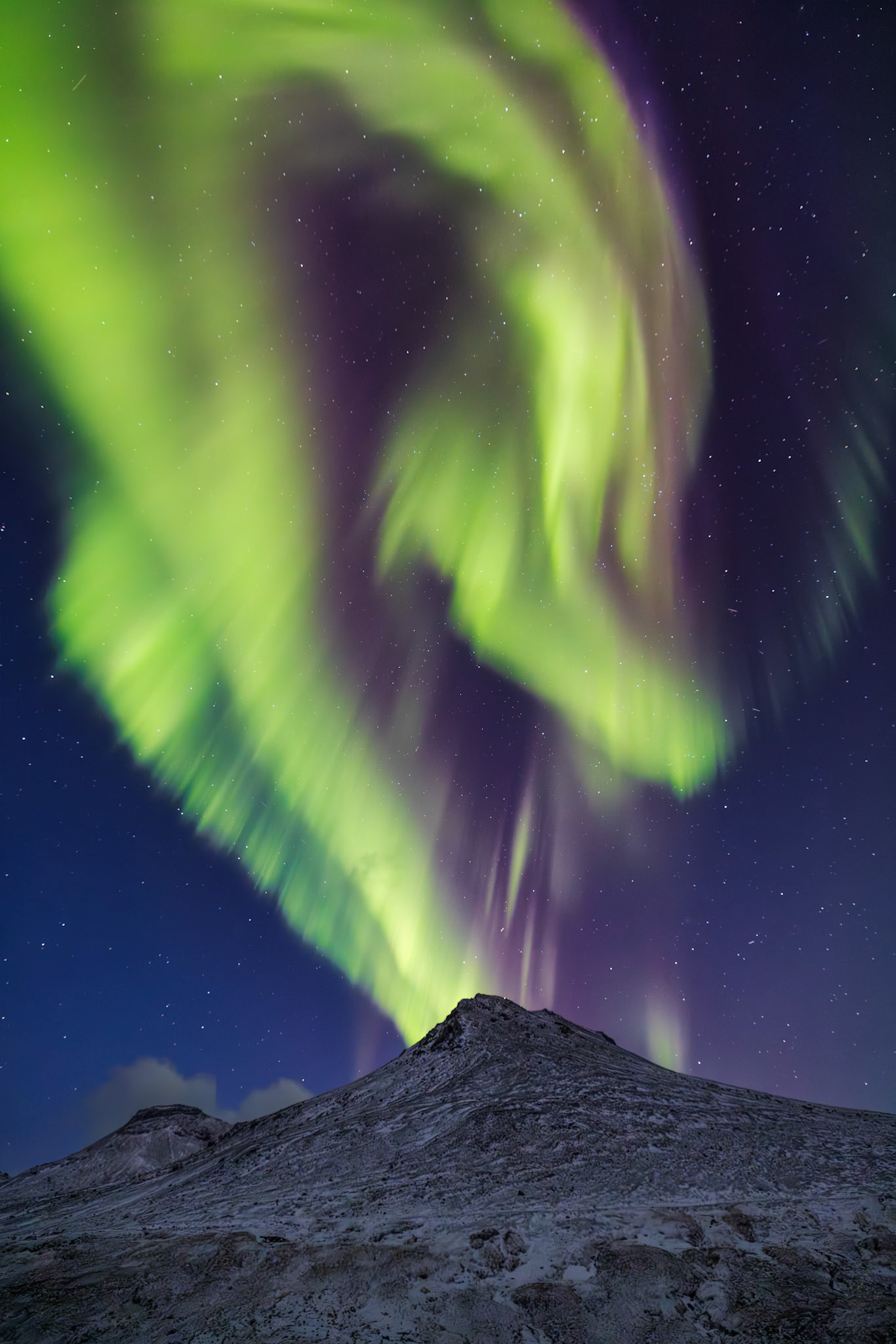 Aurora Eruption