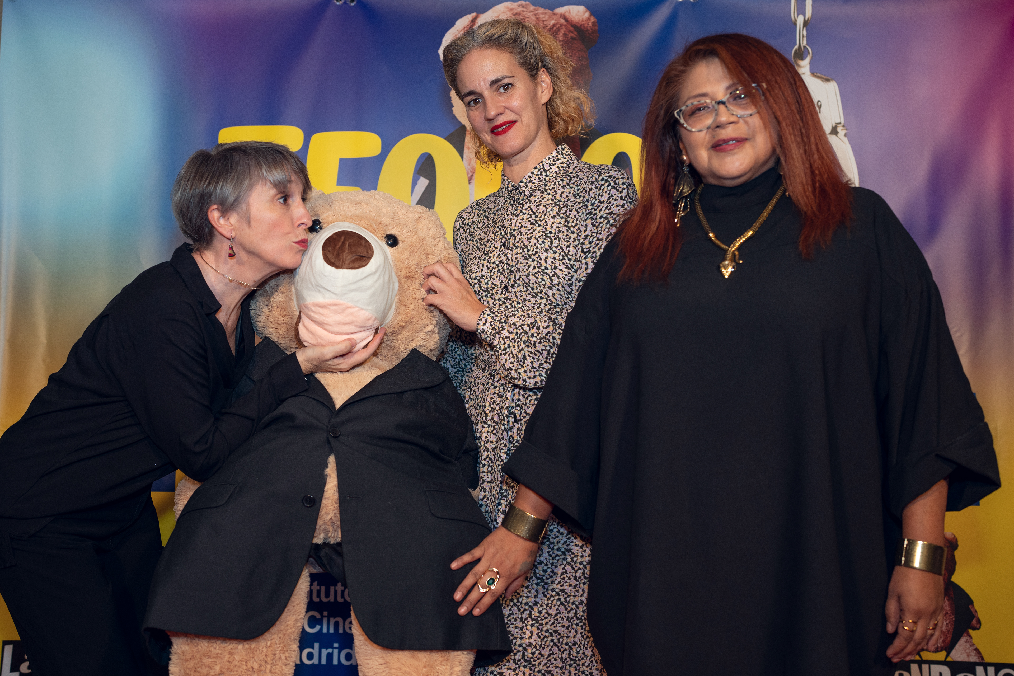(De izq. a dcha.) Magdalena Broto, Teodoro, Elena Lombao, Mónica Villacreses
