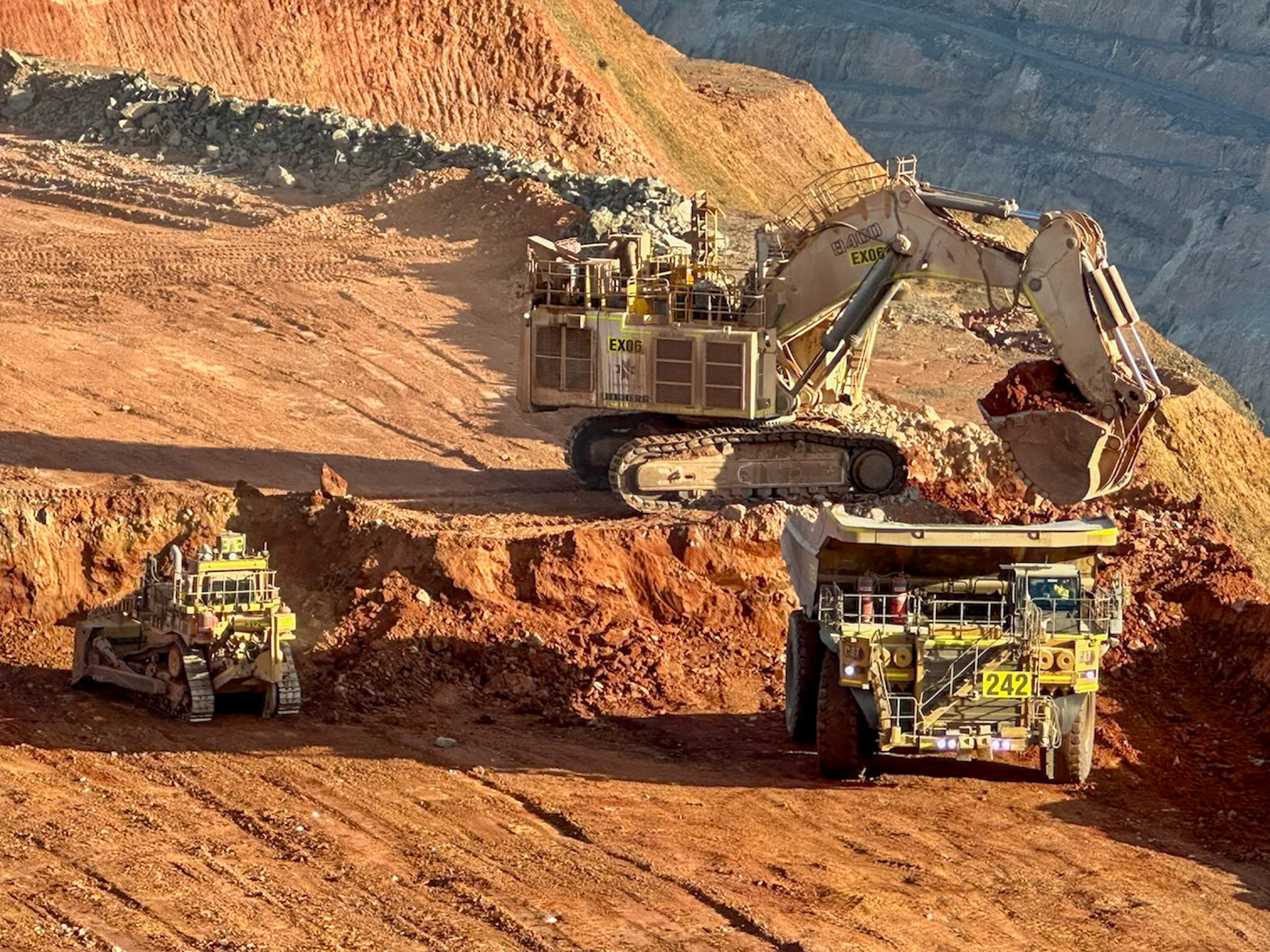 The Super Pit