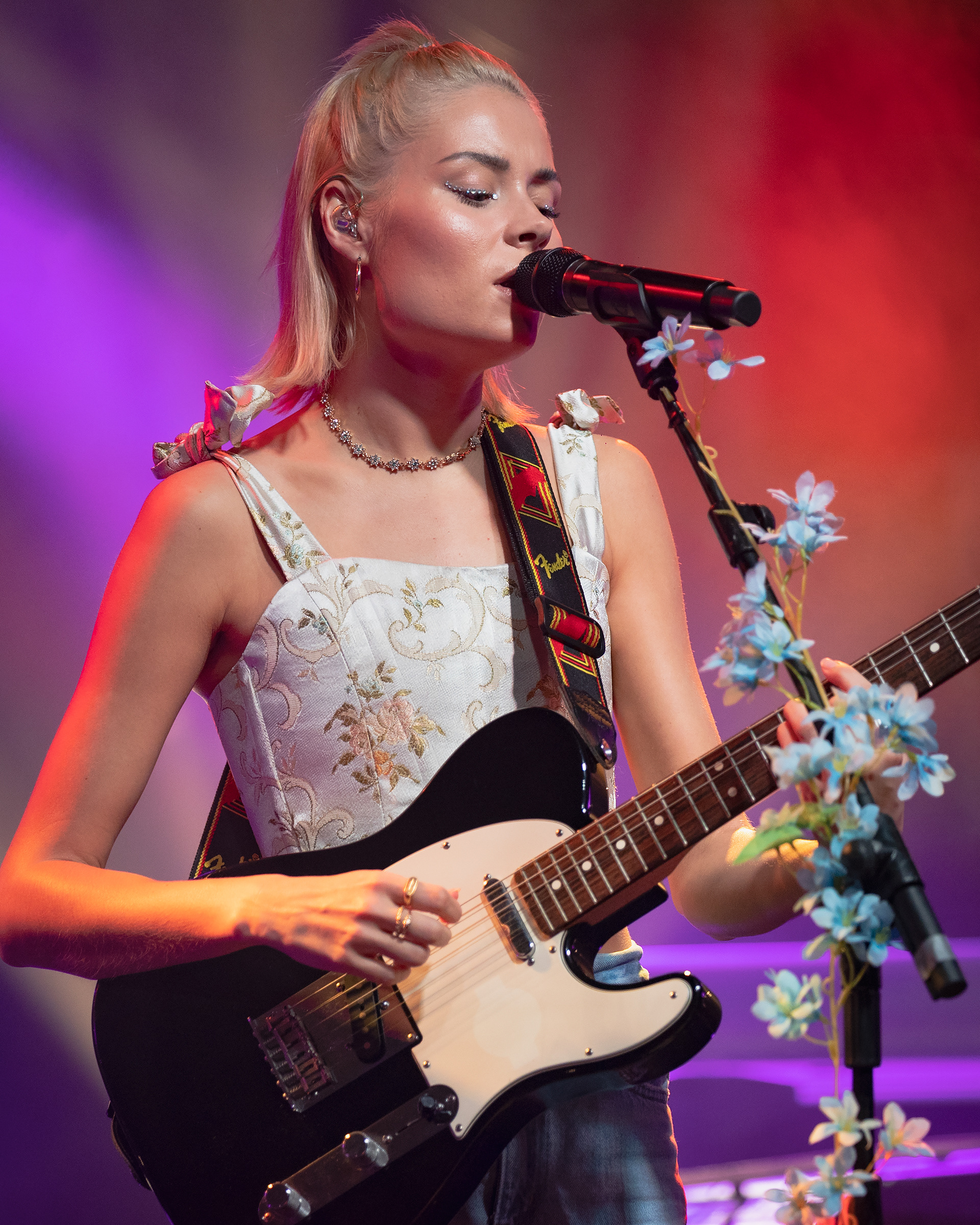 Nina Nesbitt