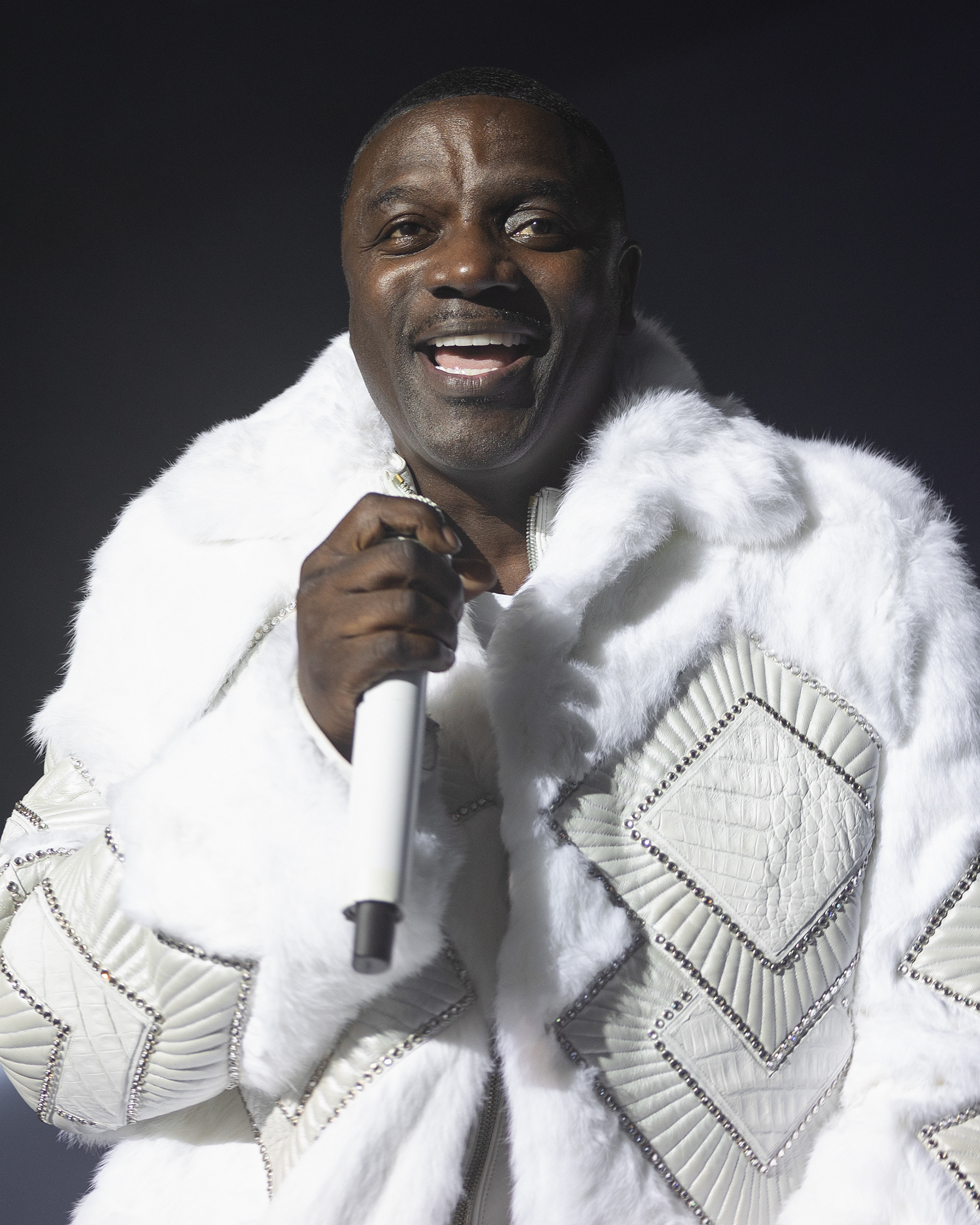 AKON