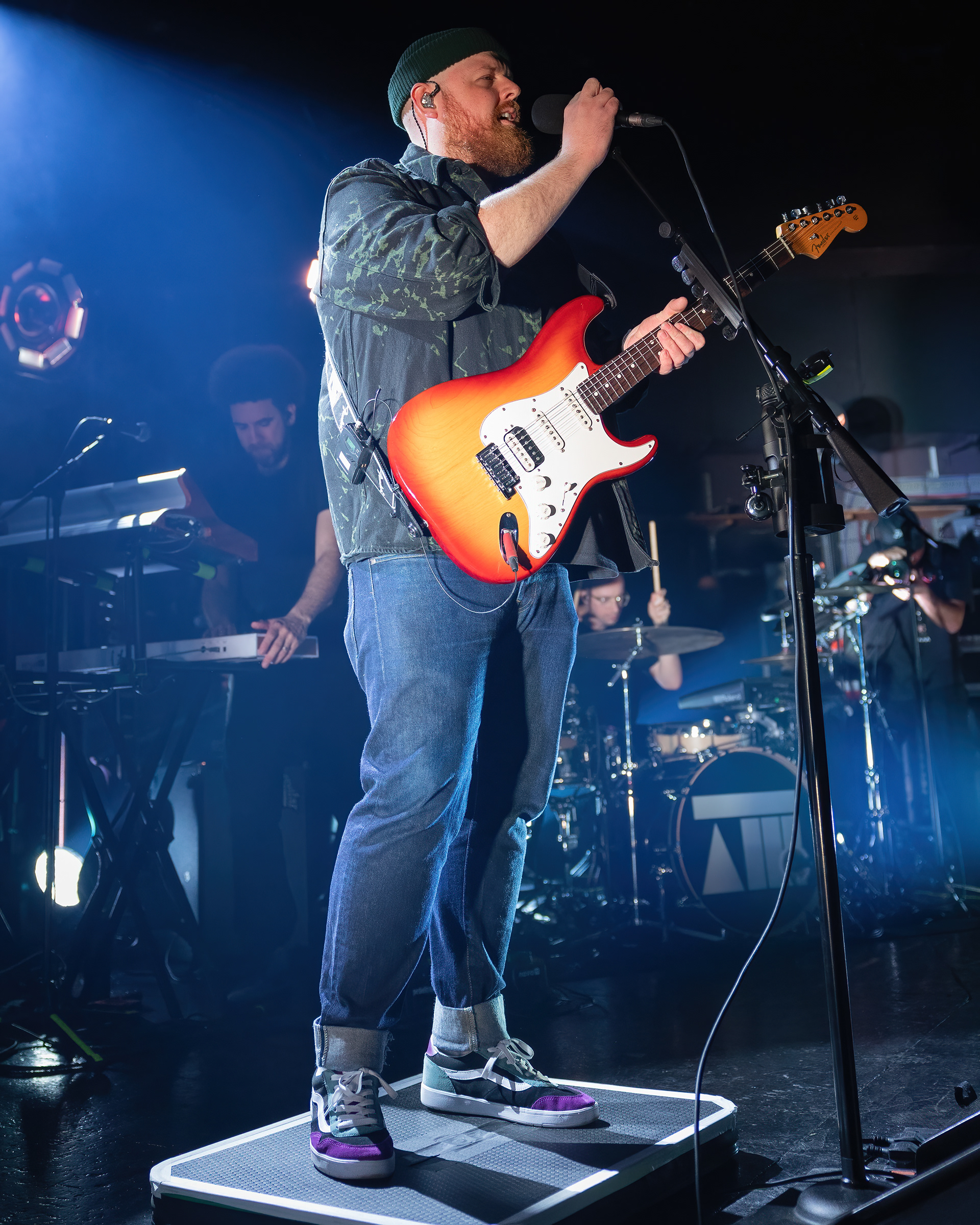 TOM WALKER
