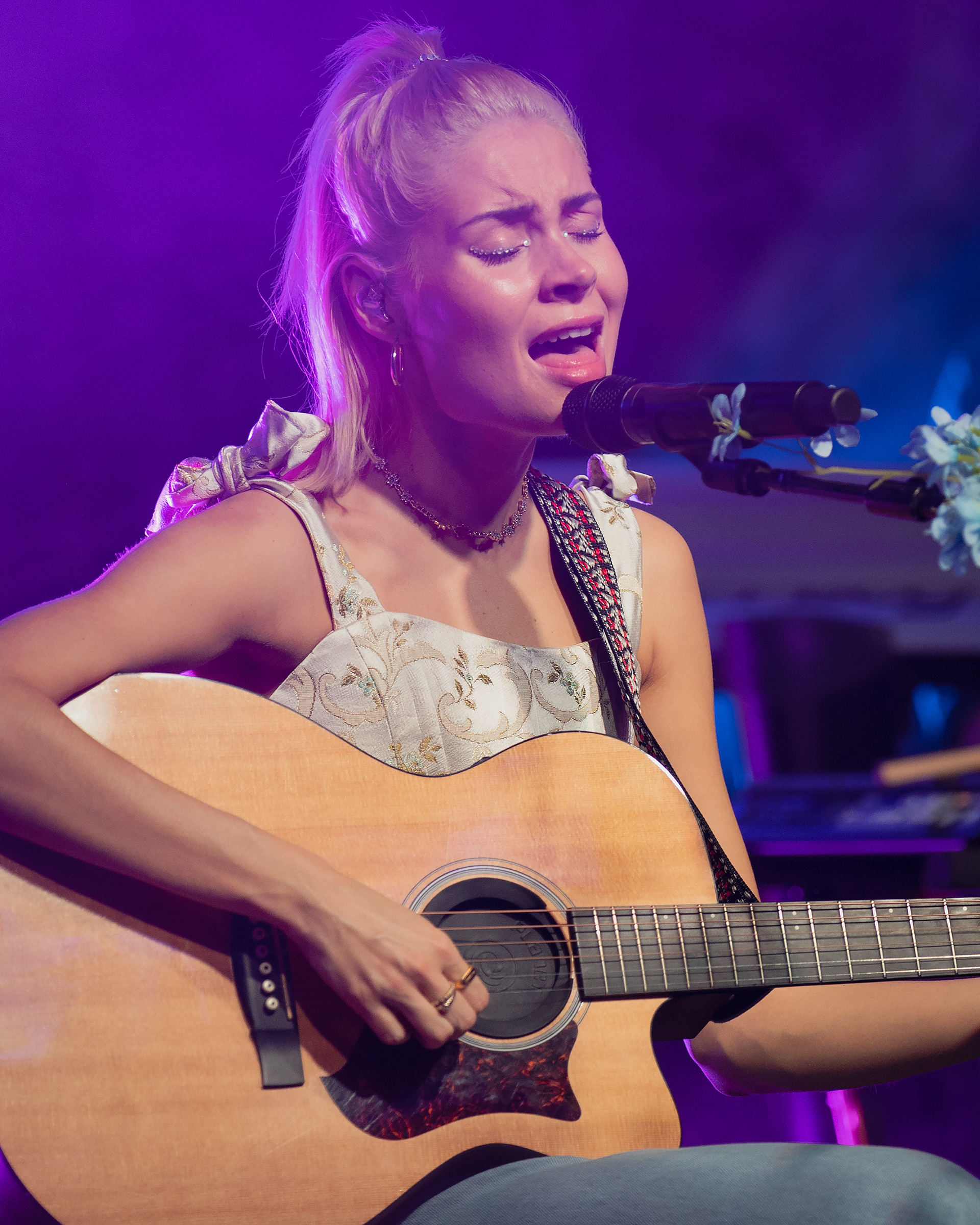 Nina Nesbitt